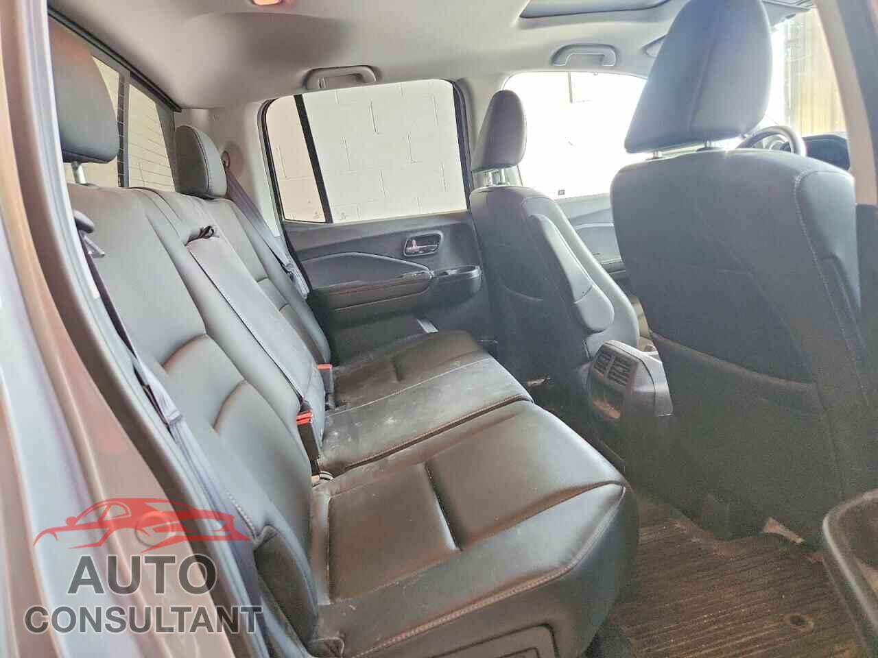 HONDA RIDGELINE 2017 - 5FPYK3F79HB016785
