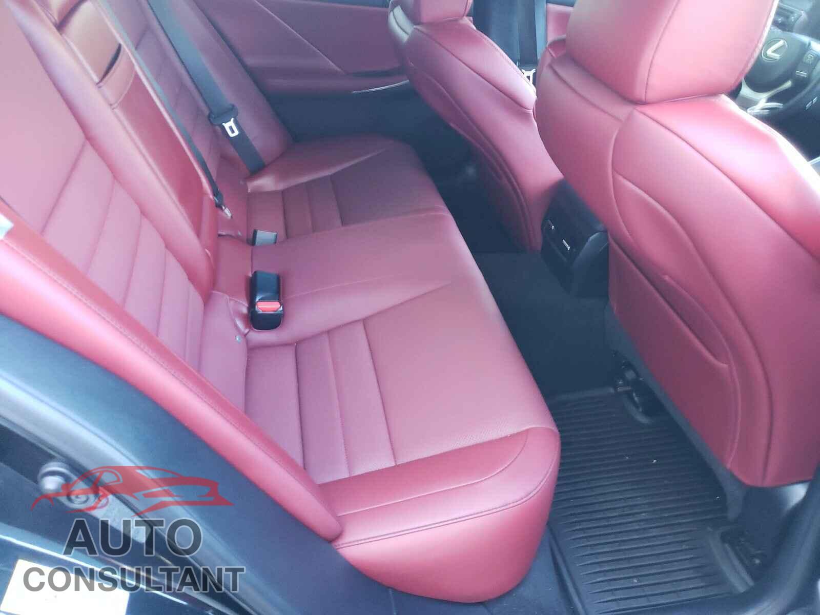 LEXUS IS 2017 - JTHBA1D28H5041643