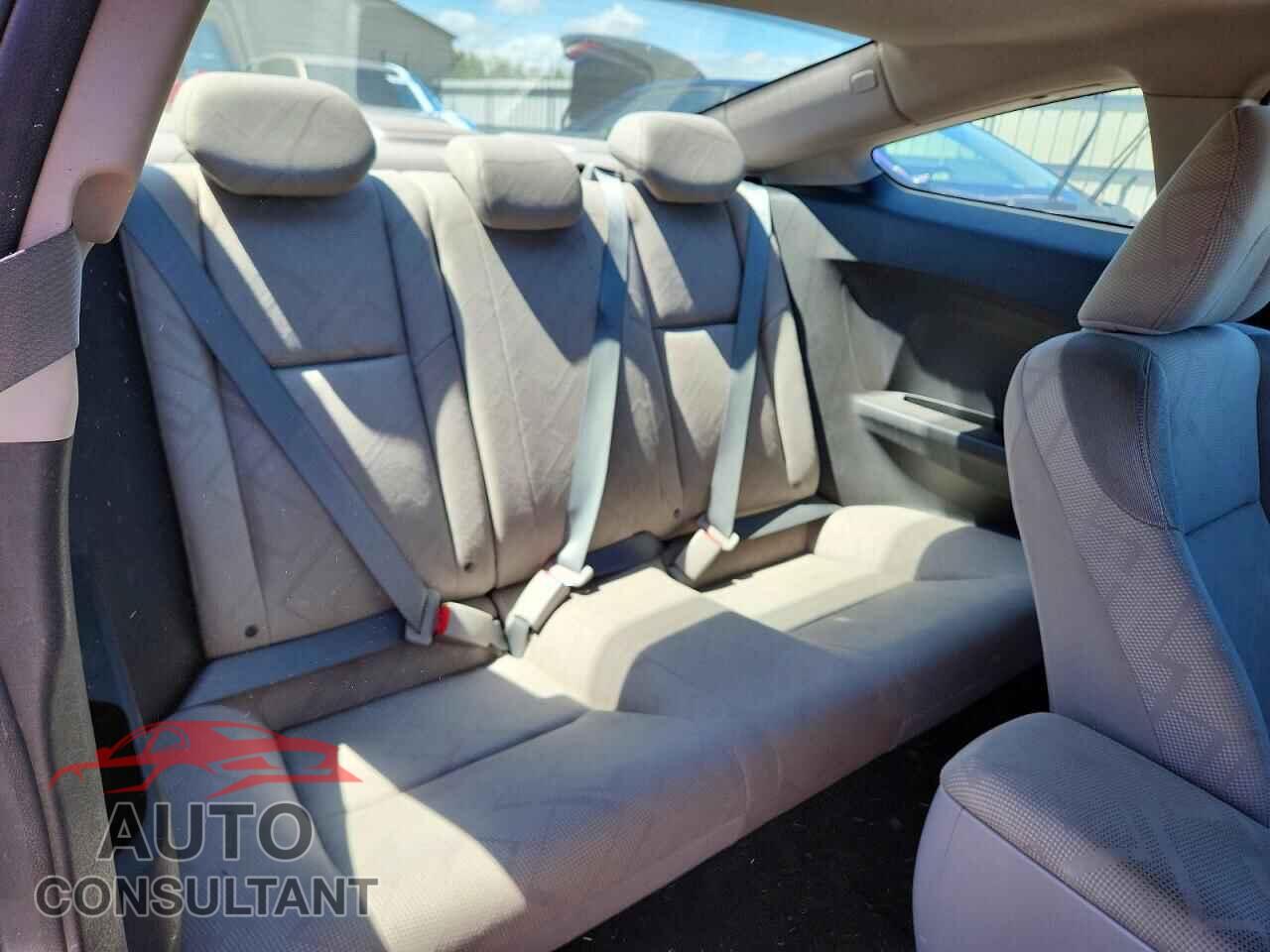 HONDA CIVIC 2012 - 2HGFG3B88CH516456