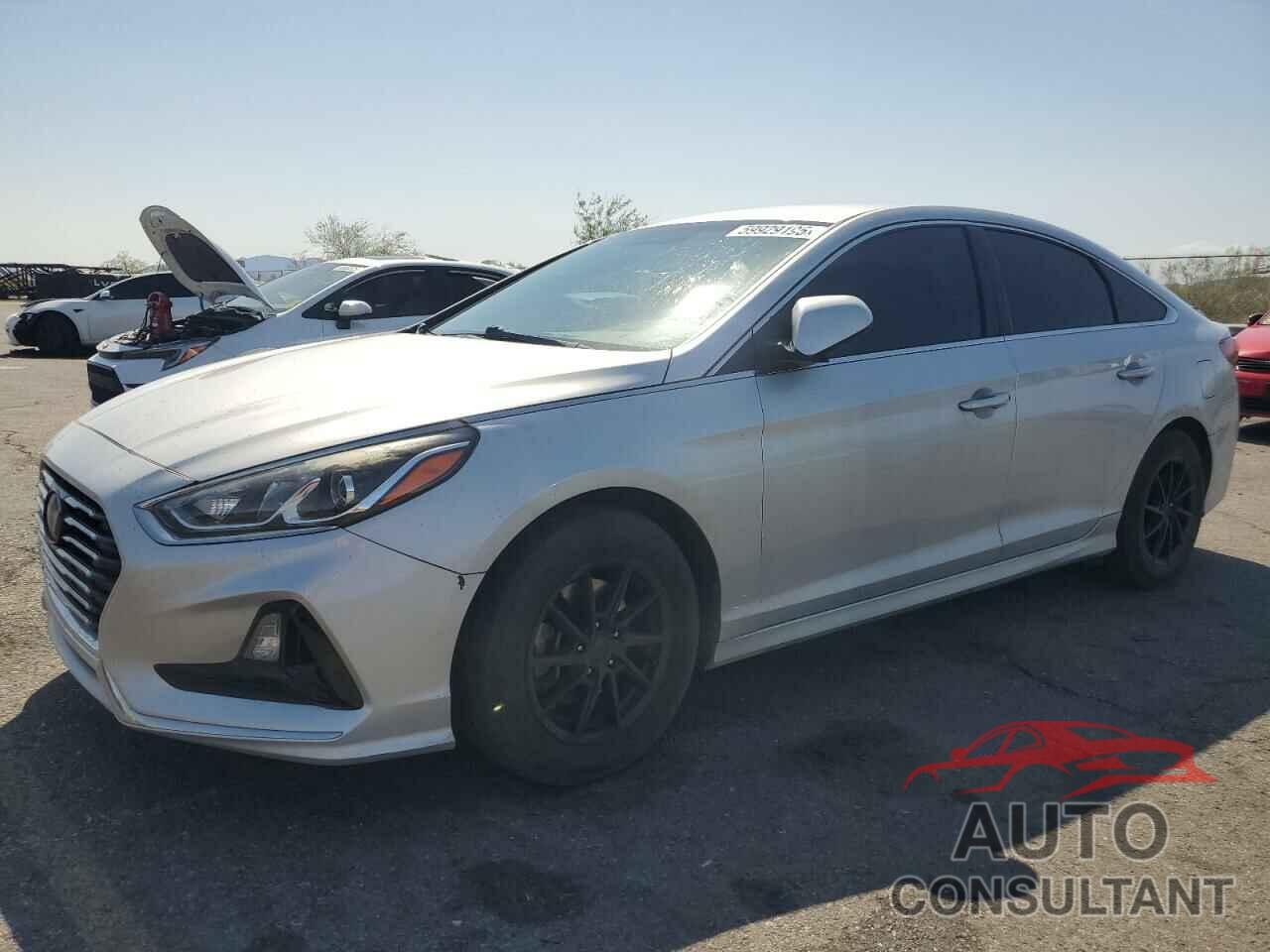 HYUNDAI SONATA 2018 - 5NPE24AF9JH612213