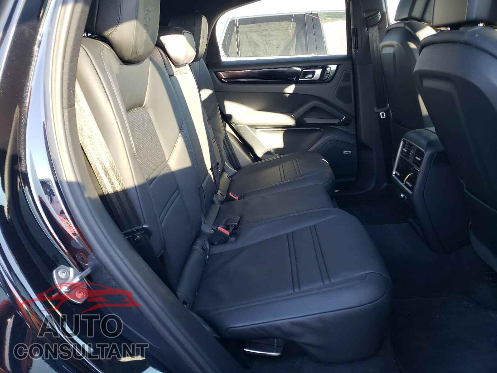 PORSCHE CAYENNE 2020 - WP1BB2AY5LDA57504