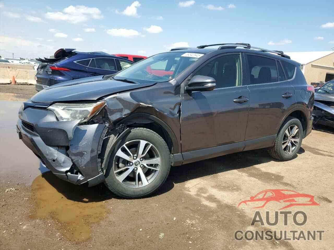 TOYOTA RAV4 2018 - JTMRFREV1JJ192930