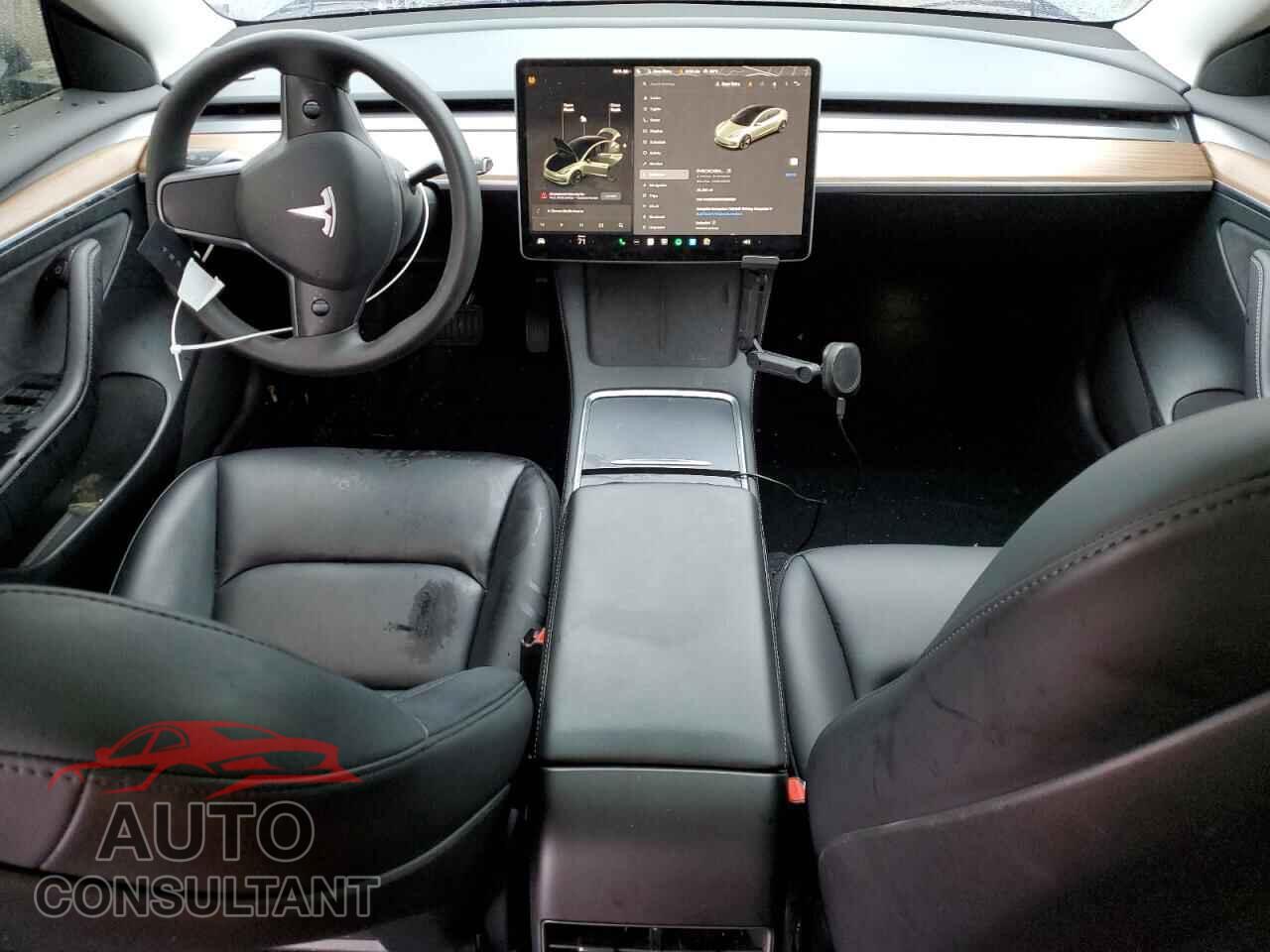 TESLA MODEL 3 2023 - 5YJ3E1EB0PF686552
