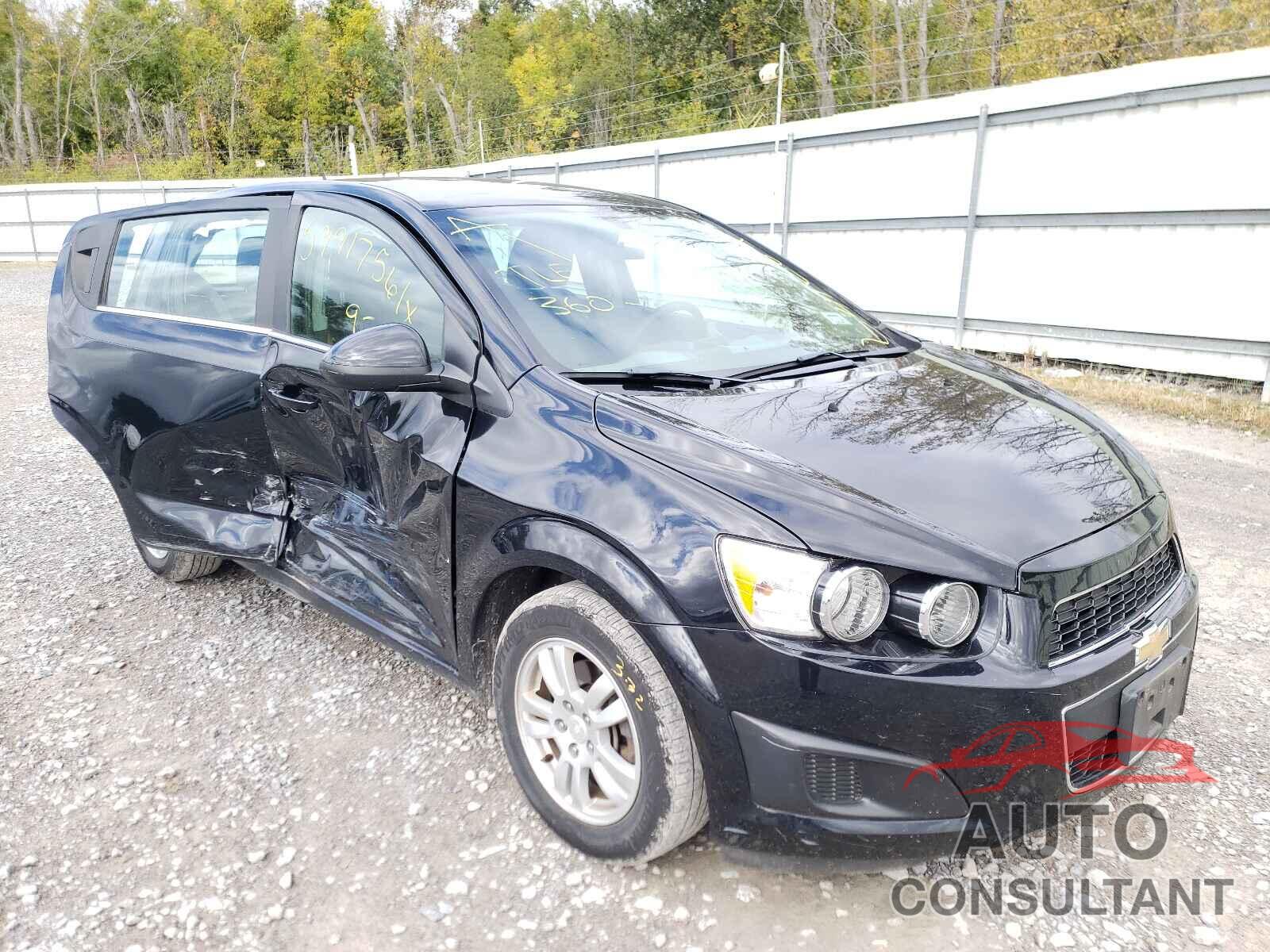 CHEVROLET SONIC 2016 - 1G1JC6SG9G4116706