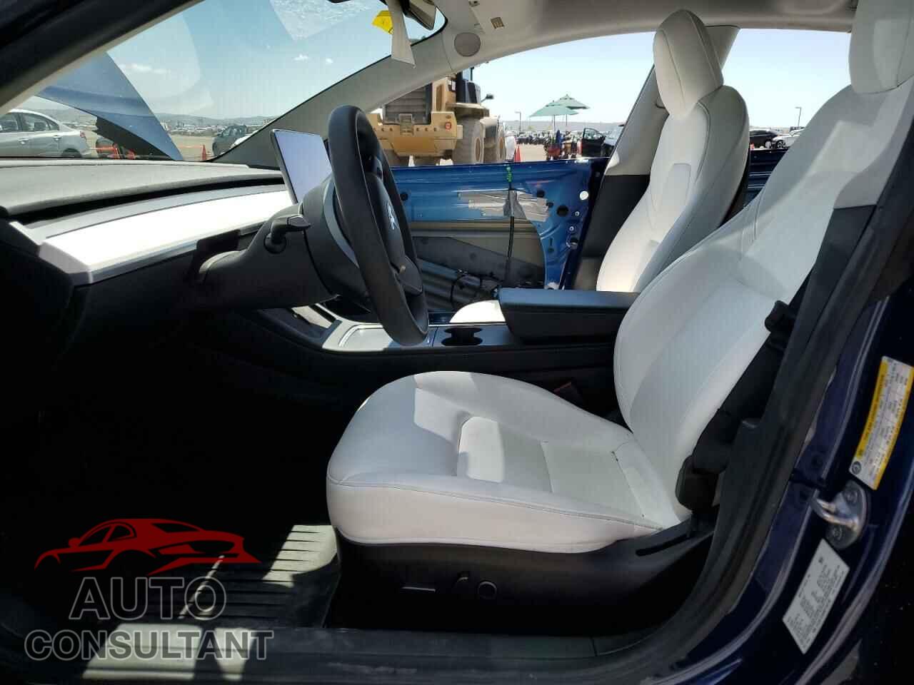 TESLA MODEL 3 2022 - 5YJ3E1EB8NF130793