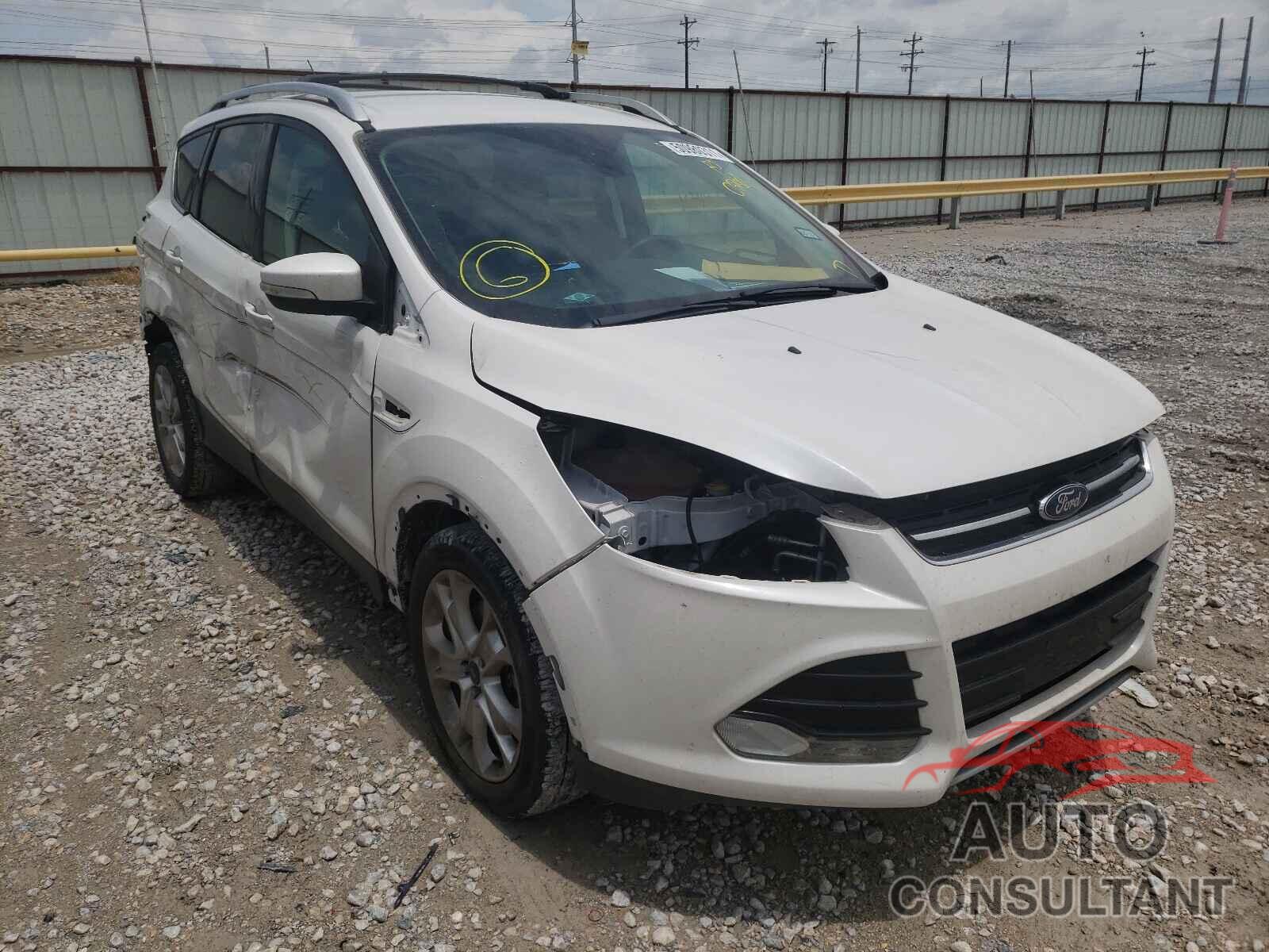 FORD ESCAPE 2016 - 1FMCU0J97GUC57881