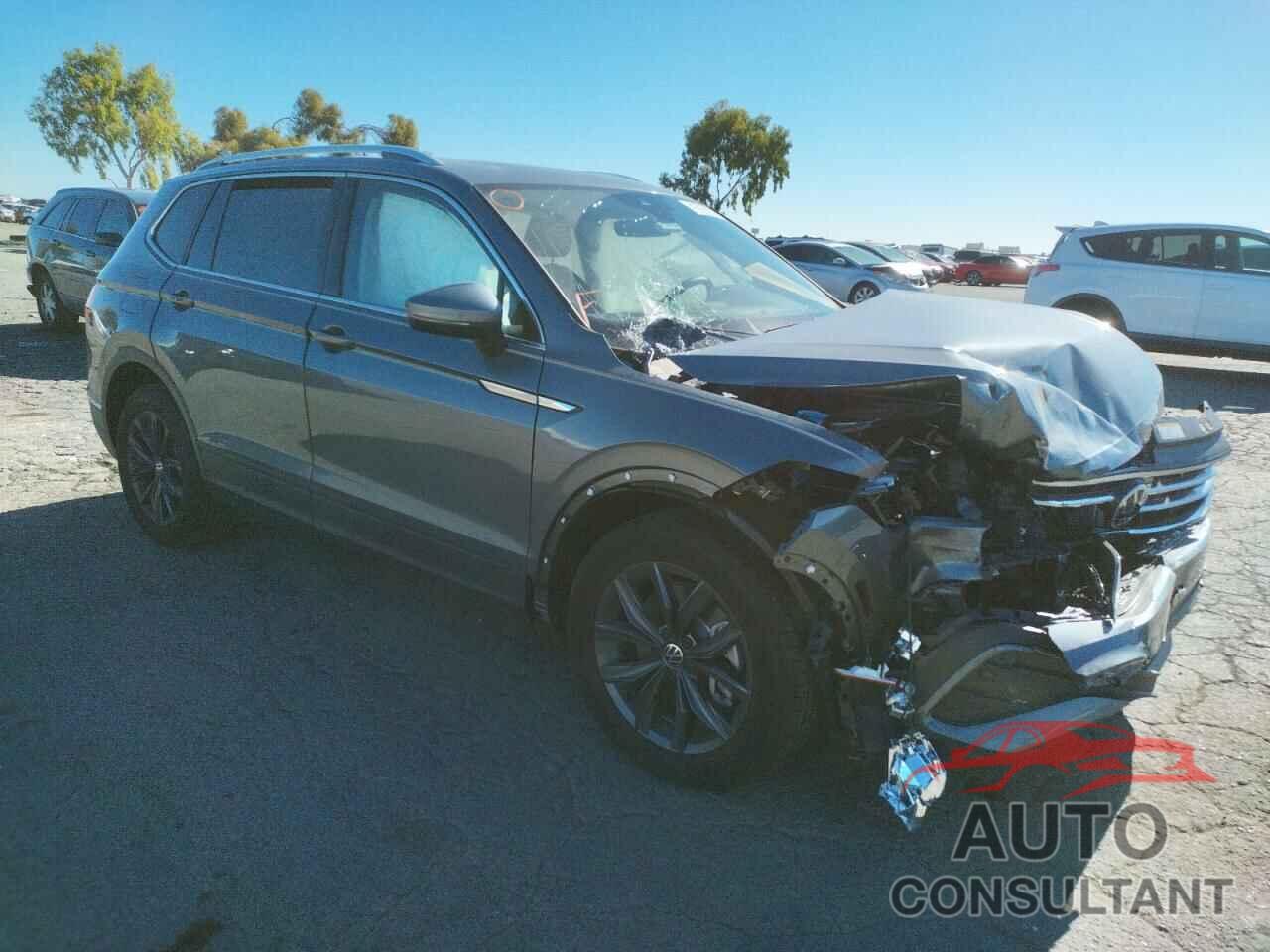 VOLKSWAGEN TIGUAN 2022 - 3VV2B7AX2NM059726