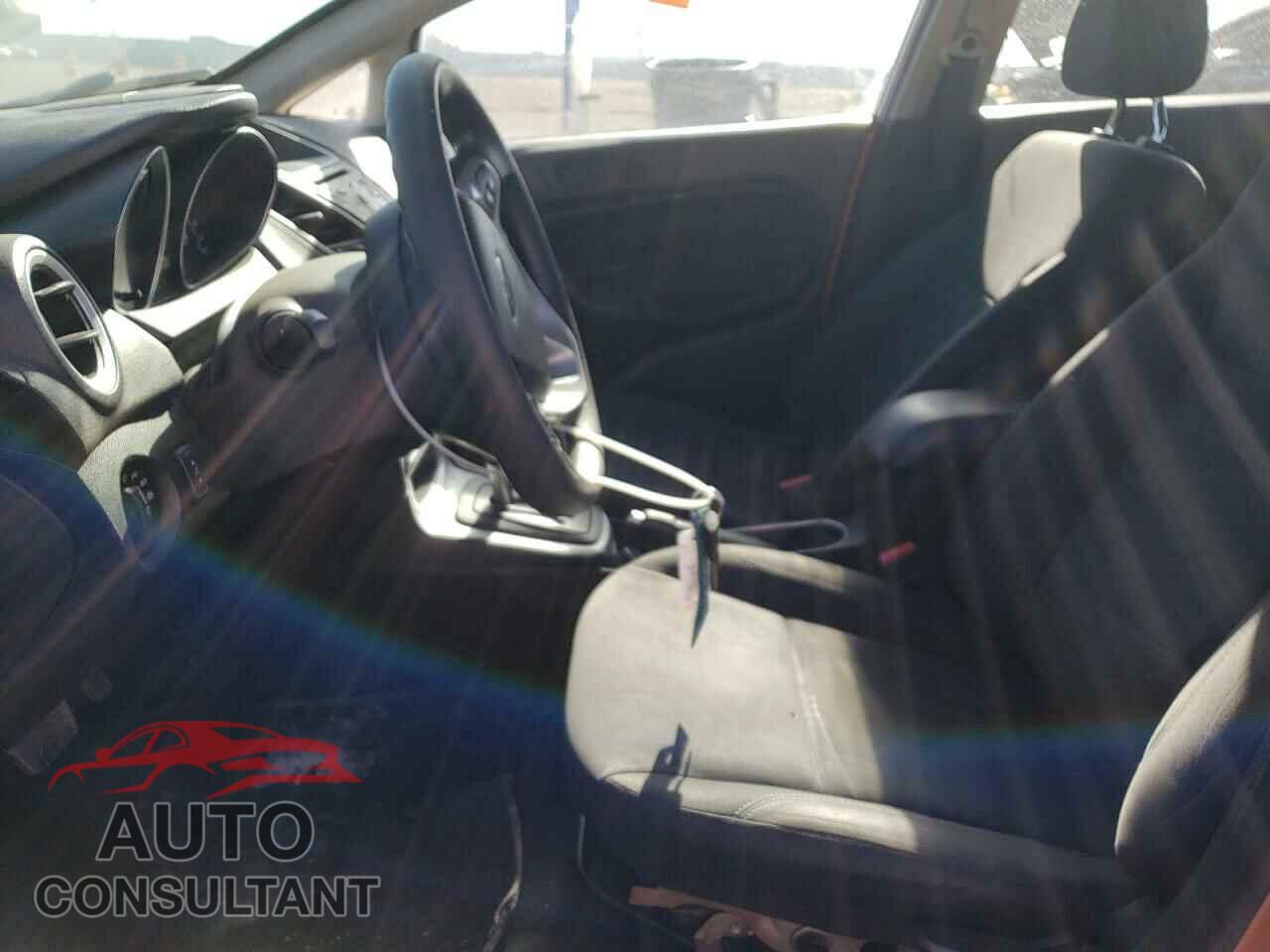 FORD FIESTA 2017 - 3FADP4EJ9HM171866