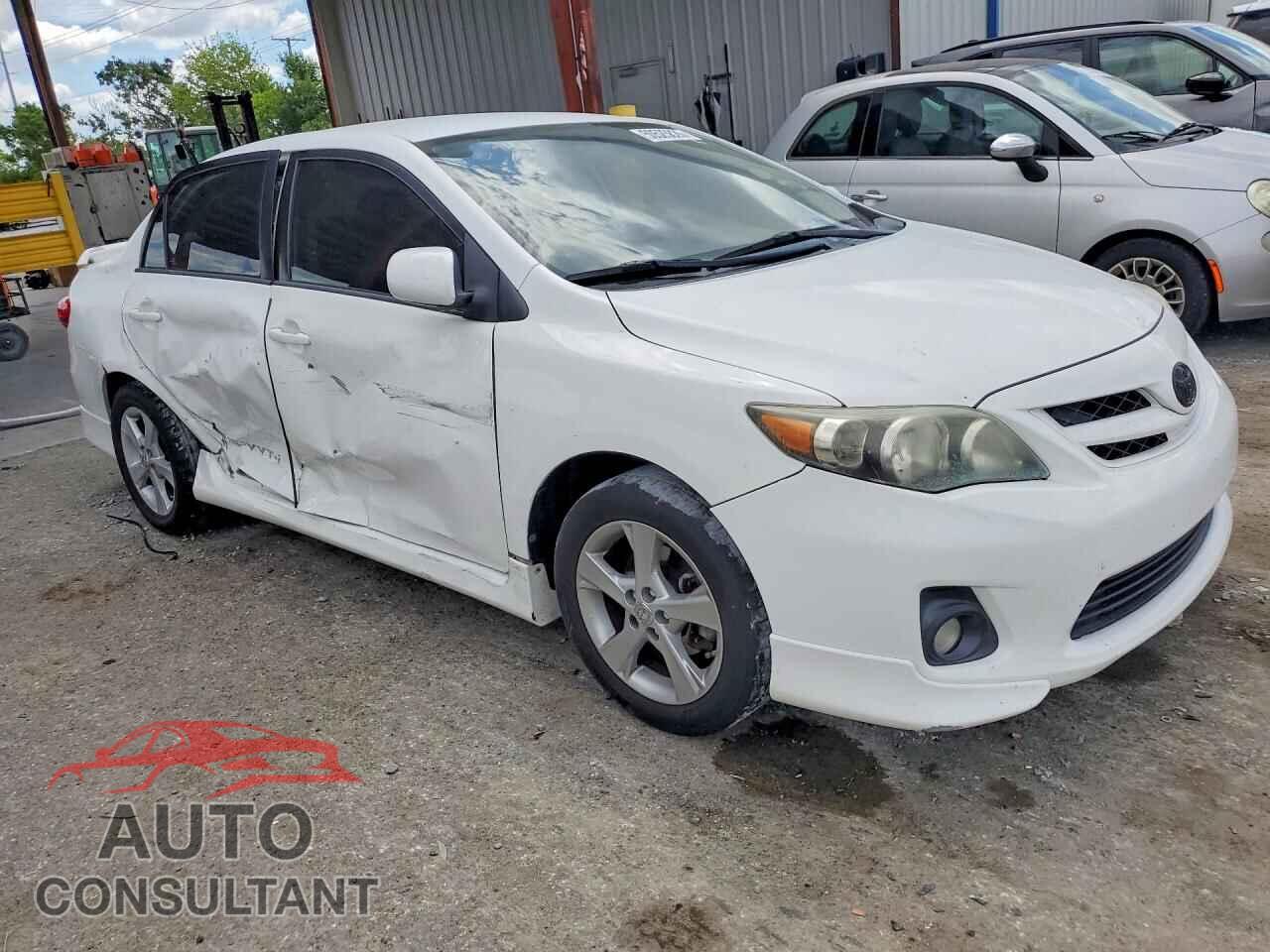 TOYOTA COROLLA 2013 - 2T1BU4EE6DC011220