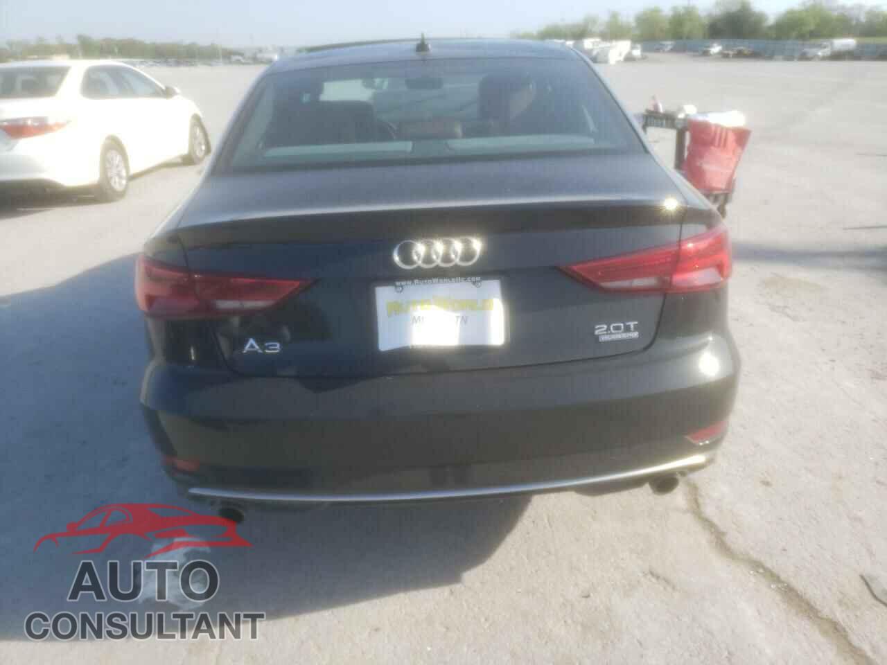 AUDI A3 2017 - WAUB8GFF0H1017955