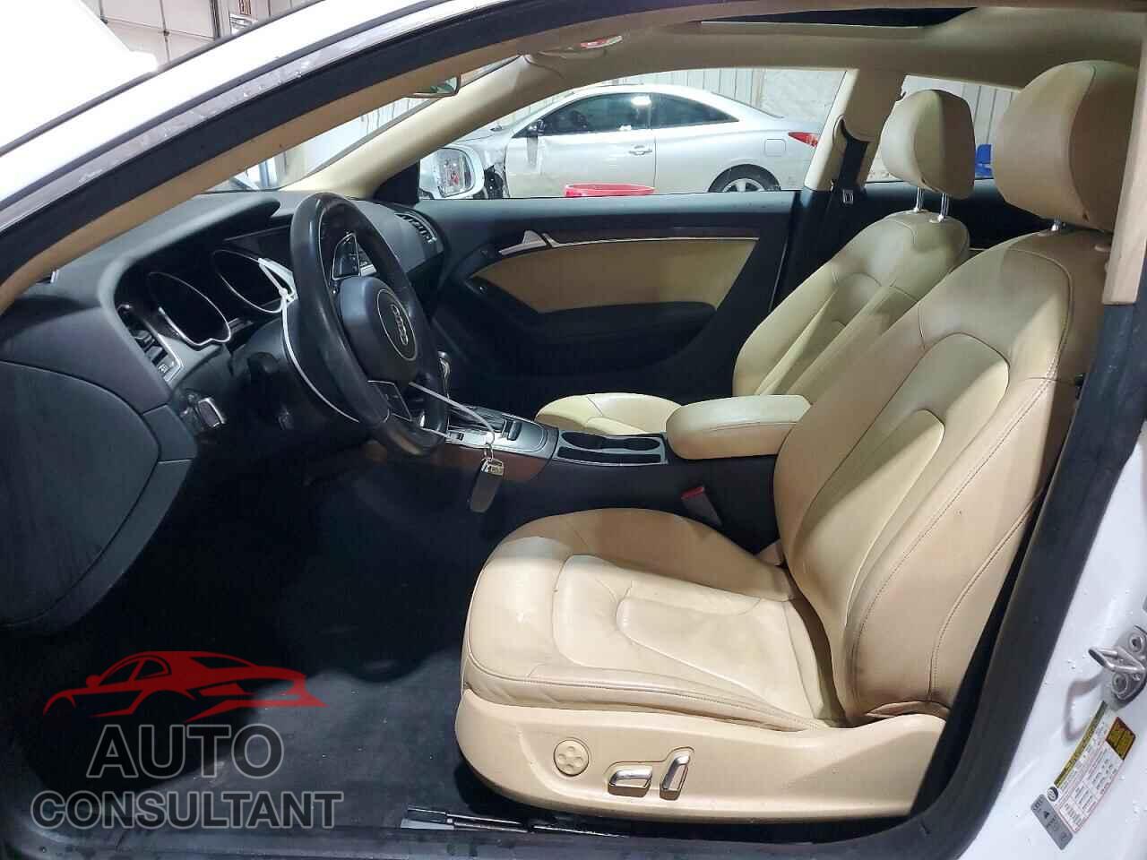 AUDI A5 2014 - WAUCFAFR2EA048248