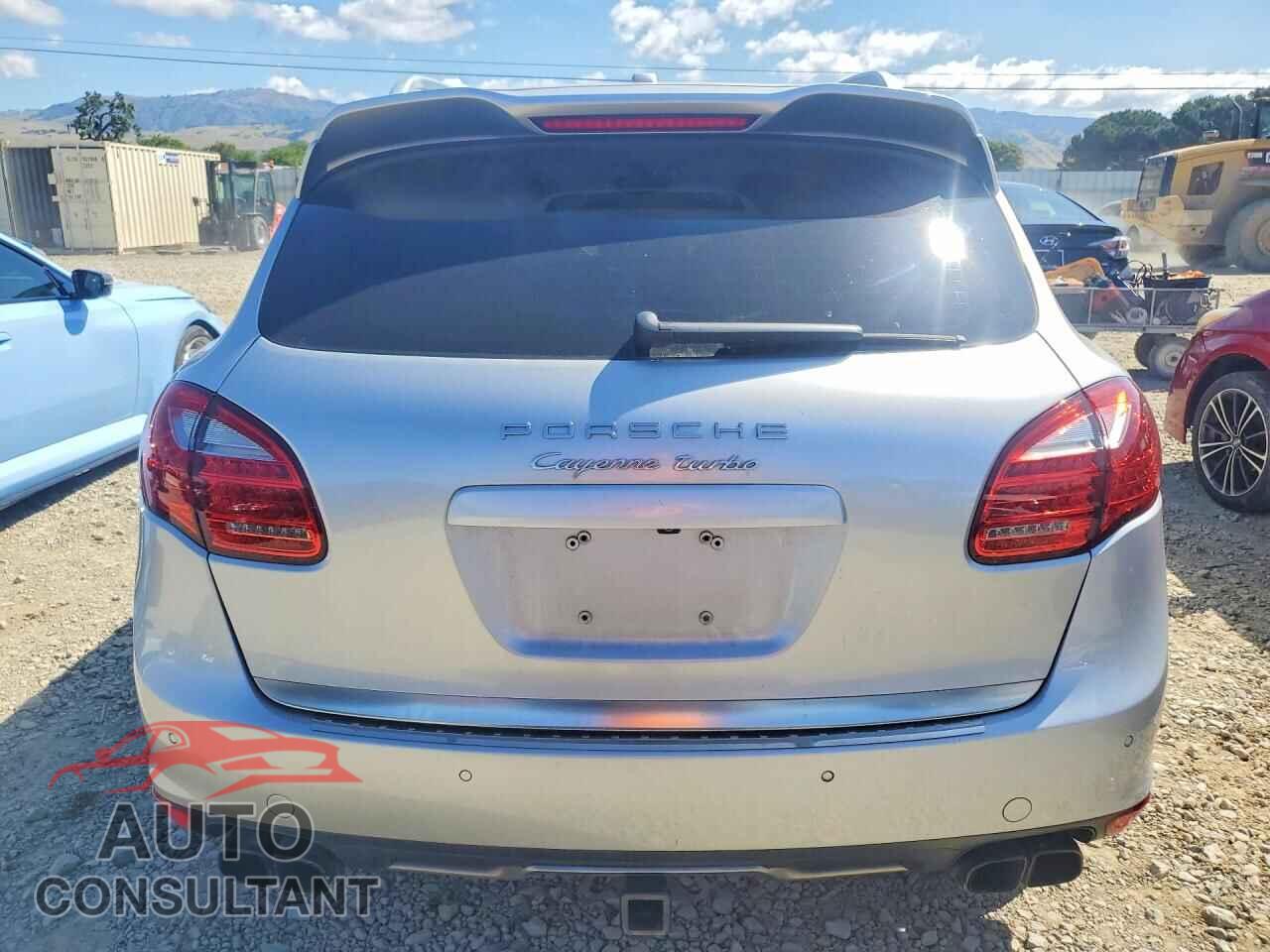 PORSCHE CAYENNE 2012 - WP1AC2A2XCLA82487