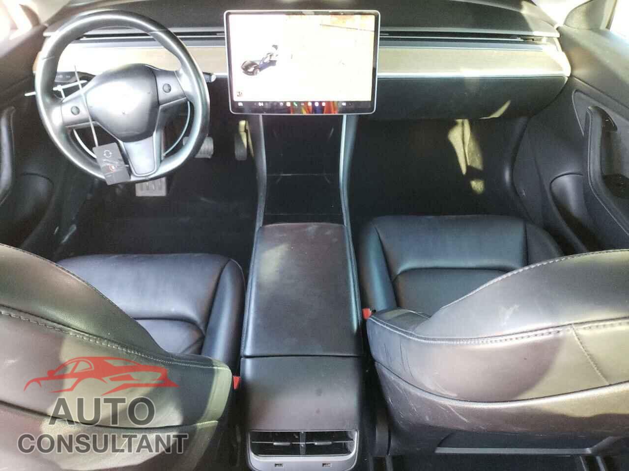TESLA MODEL 3 2018 - 5YJ3E1EA7JF095259