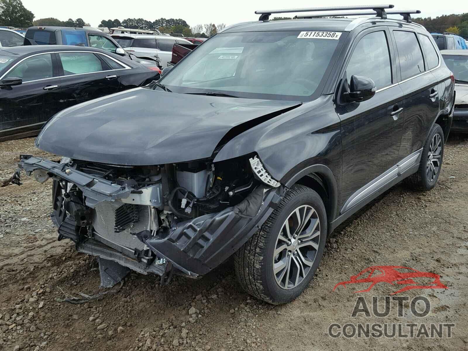 MITSUBISHI OUTLANDER 2018 - JA4AD3A36JJ001405