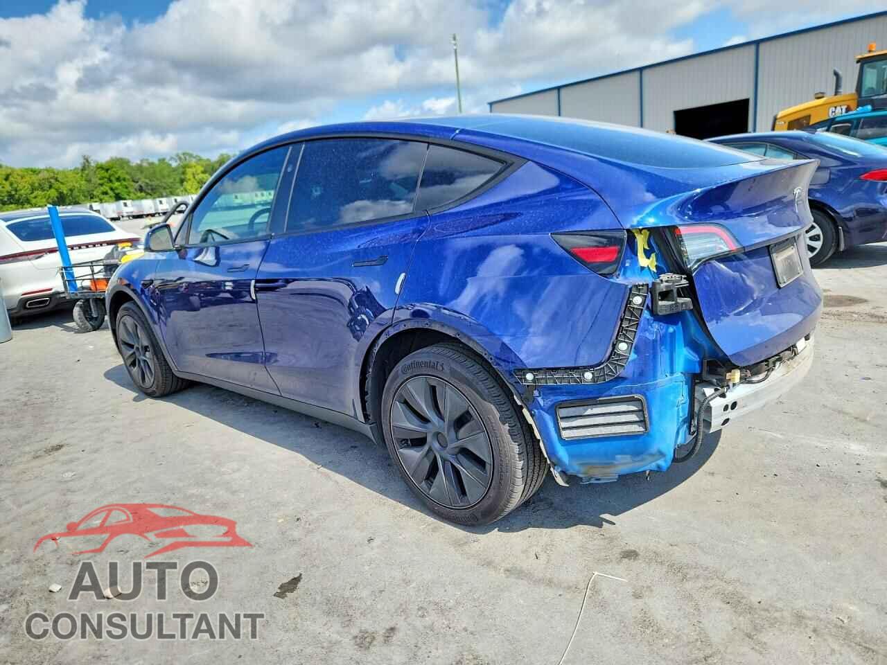 TESLA MODEL Y 2024 - 7SAYGDED2RF155667