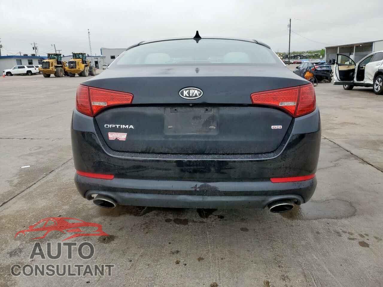 KIA OPTIMA 2011 - KNAGM4A76B5185079