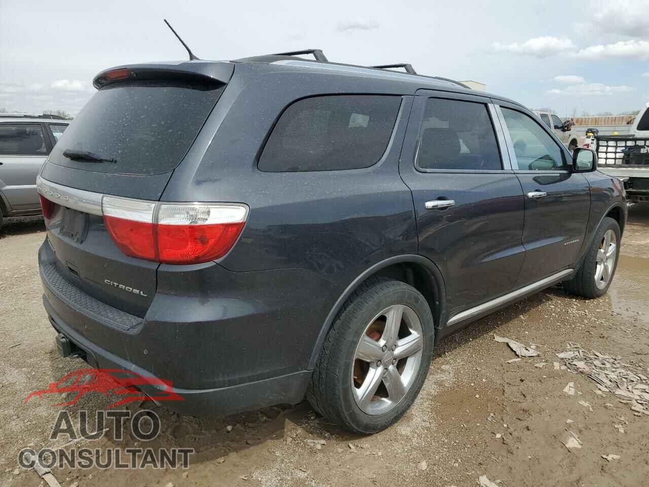 DODGE DURANGO 2013 - 1C4SDHET9DC562563