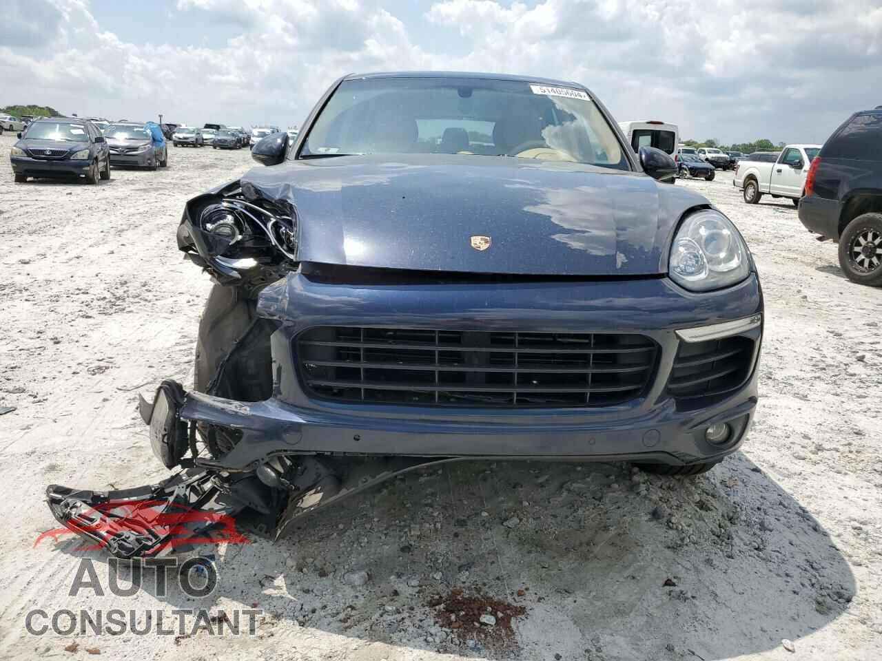 PORSCHE CAYENNE 2016 - WP1AA2A26GLA09340
