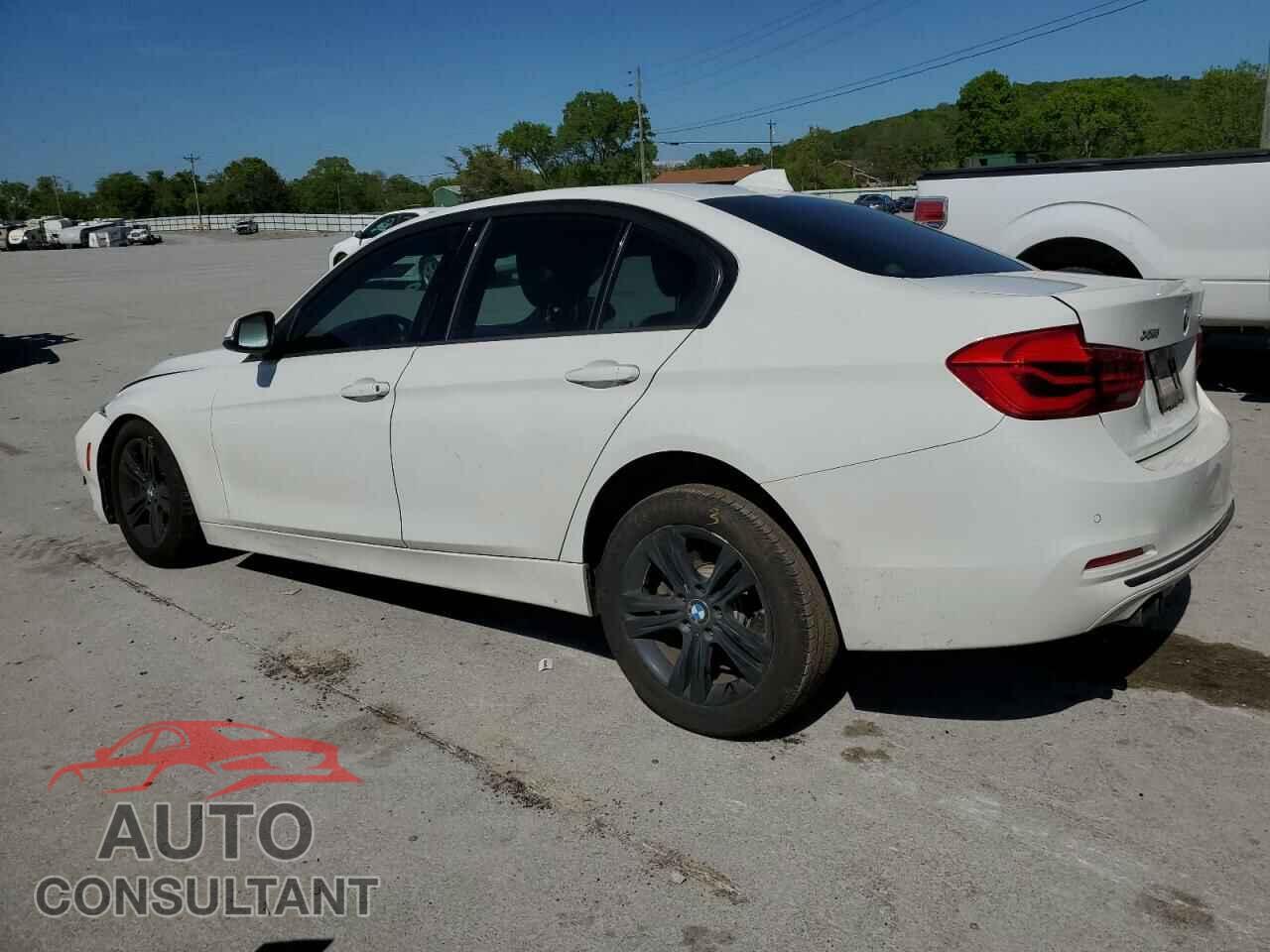 BMW 3 SERIES 2016 - WBA8E3G51GNU05947