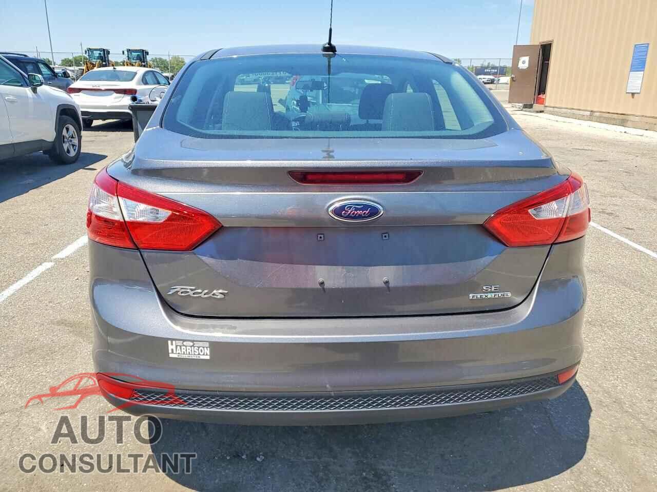 FORD FOCUS 2014 - 1FADP3F29EL228324