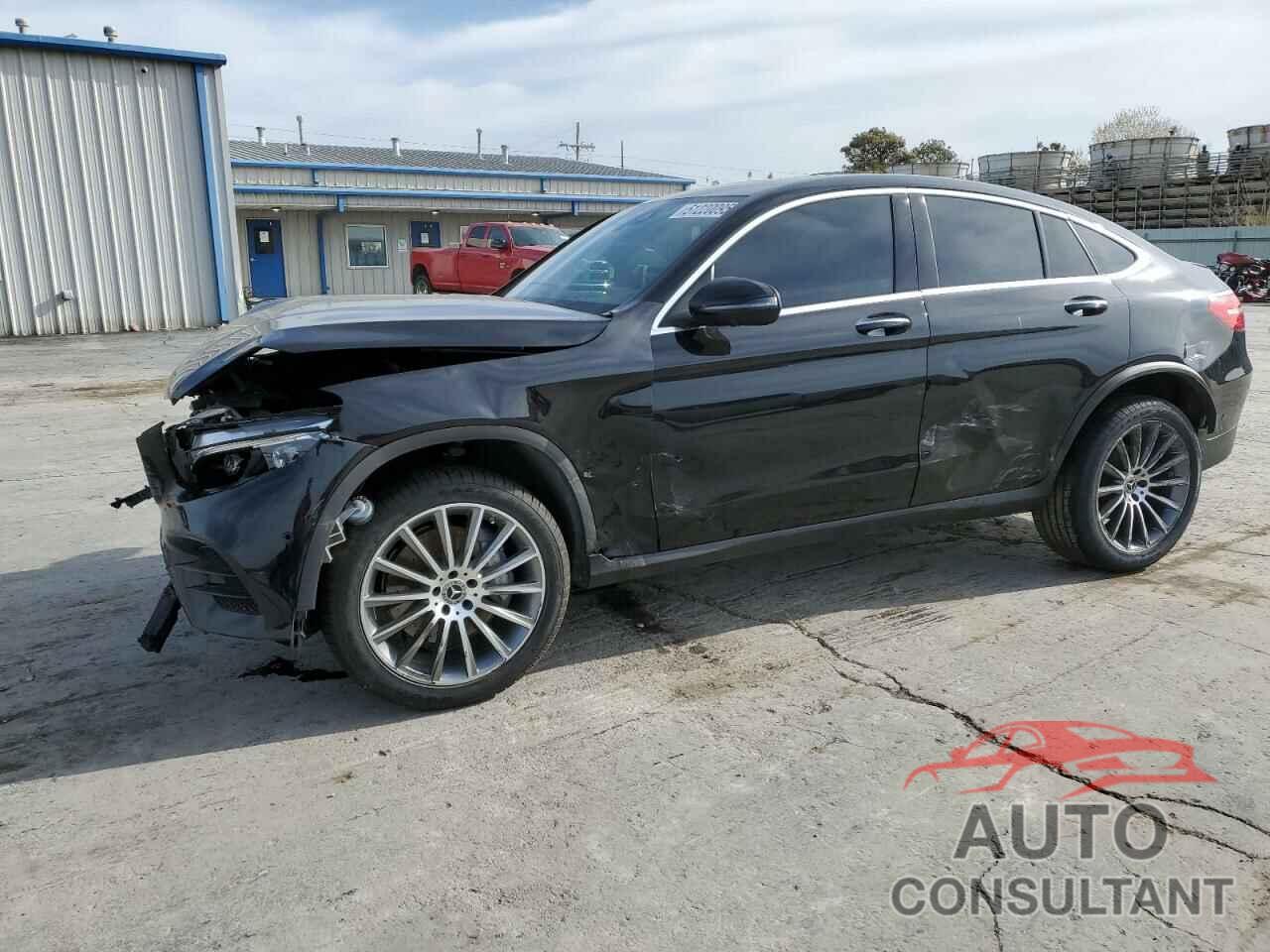 MERCEDES-BENZ GLC-CLASS 2018 - WDC0J4KB8JF302793