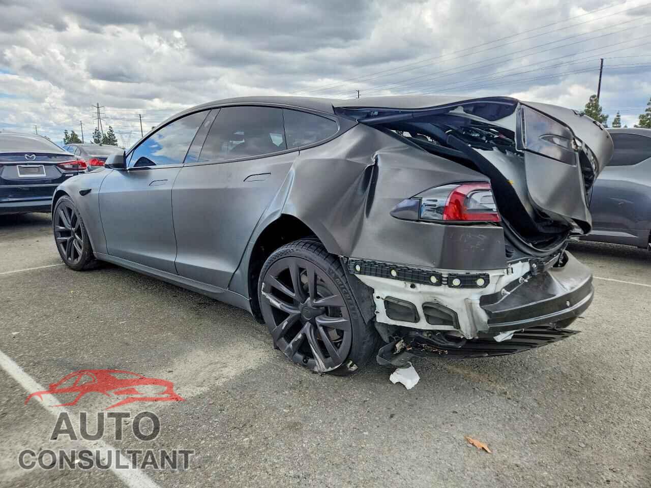 TESLA MODEL S 2021 - 5YJSA1E68MF438636