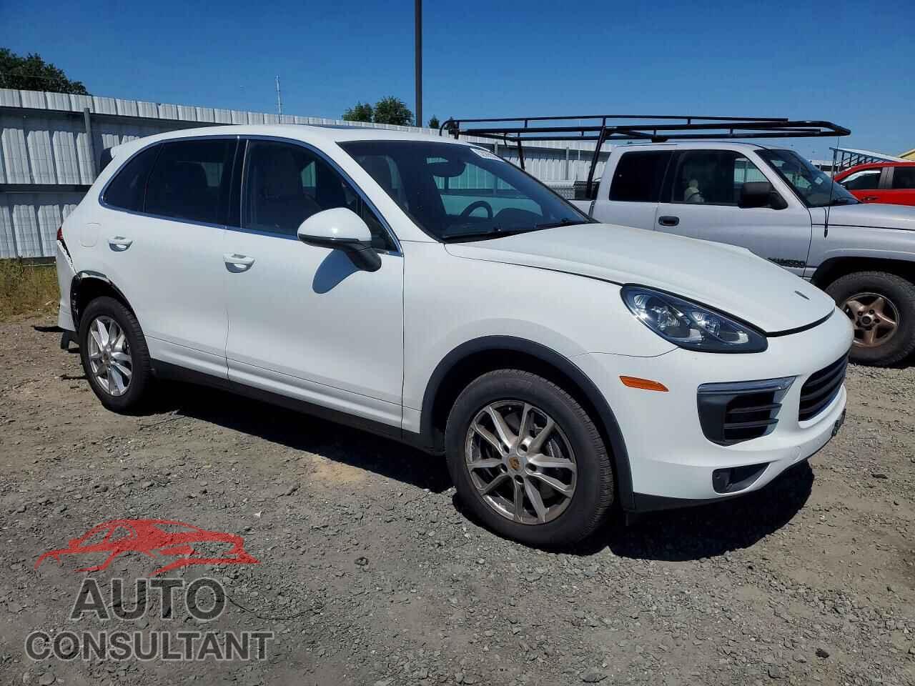PORSCHE CAYENNE 2016 - WP1AA2A21GLA06426