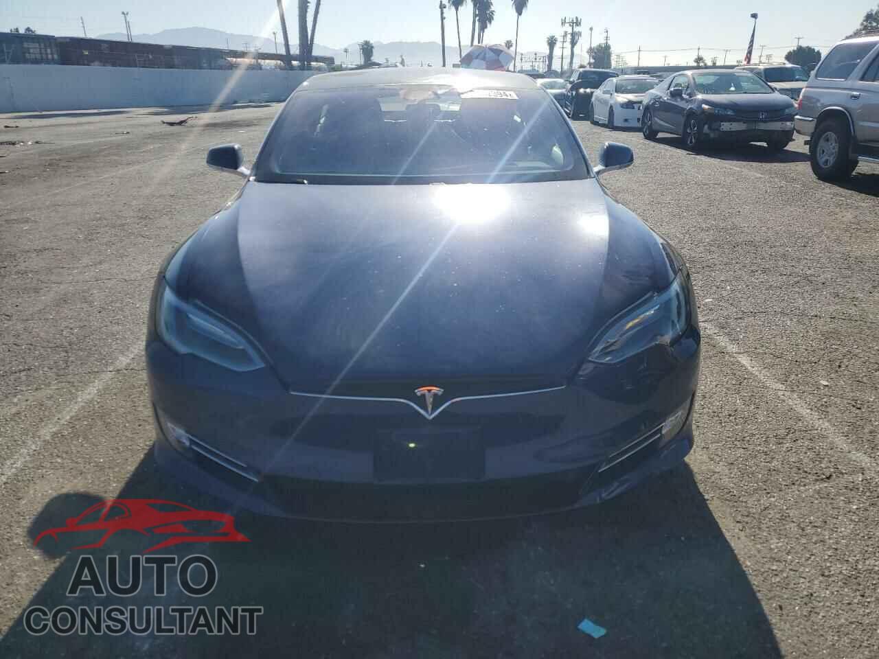 TESLA MODEL S 2017 - 5YJSA1E11HF218751