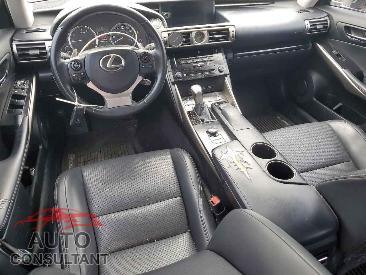 LEXUS IS 2014 - JTHCF1D27E5005766