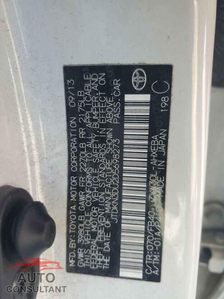 TOYOTA PRIUS 2013 - JTDKN3DU2D5698273