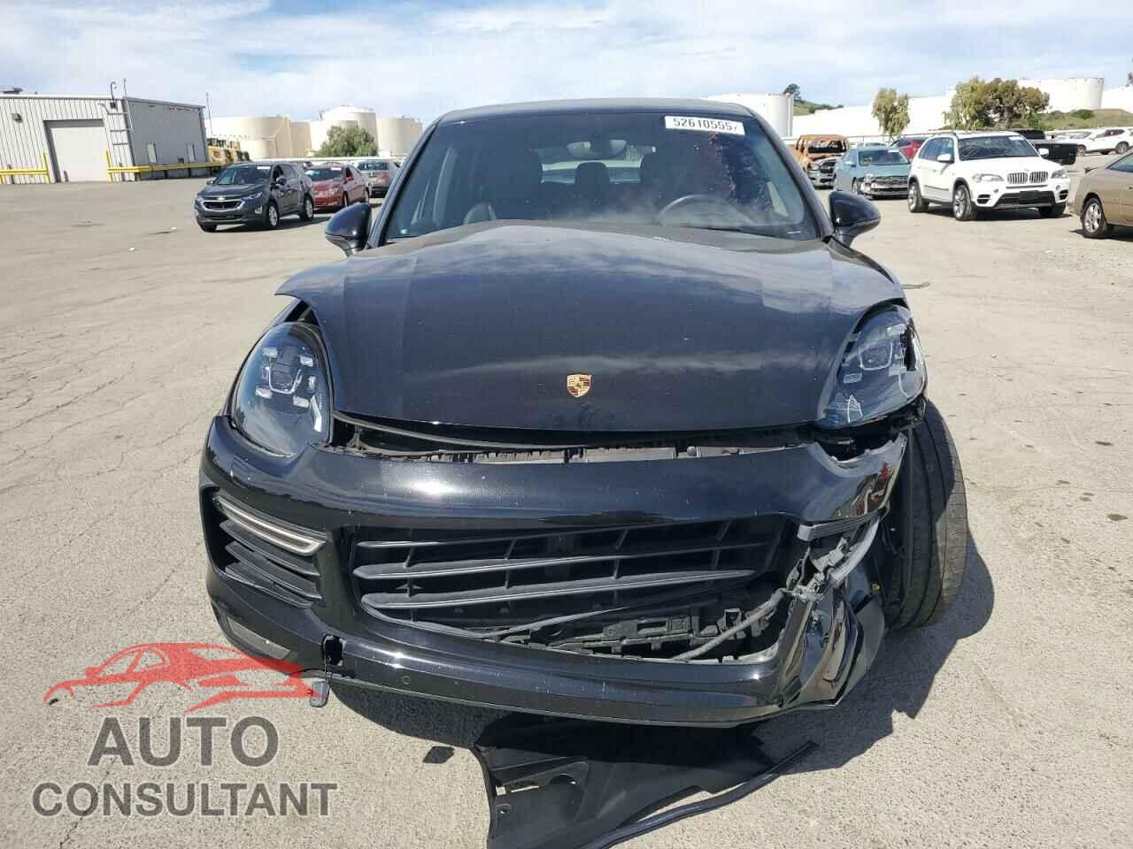 PORSCHE CAYENNE 2017 - WP1AC2A2XHLA92055