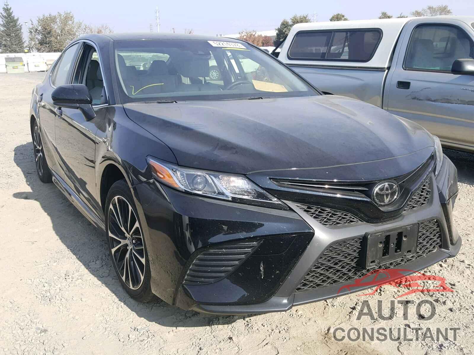 TOYOTA CAMRY 2018 - JTNB11HK4J3049585