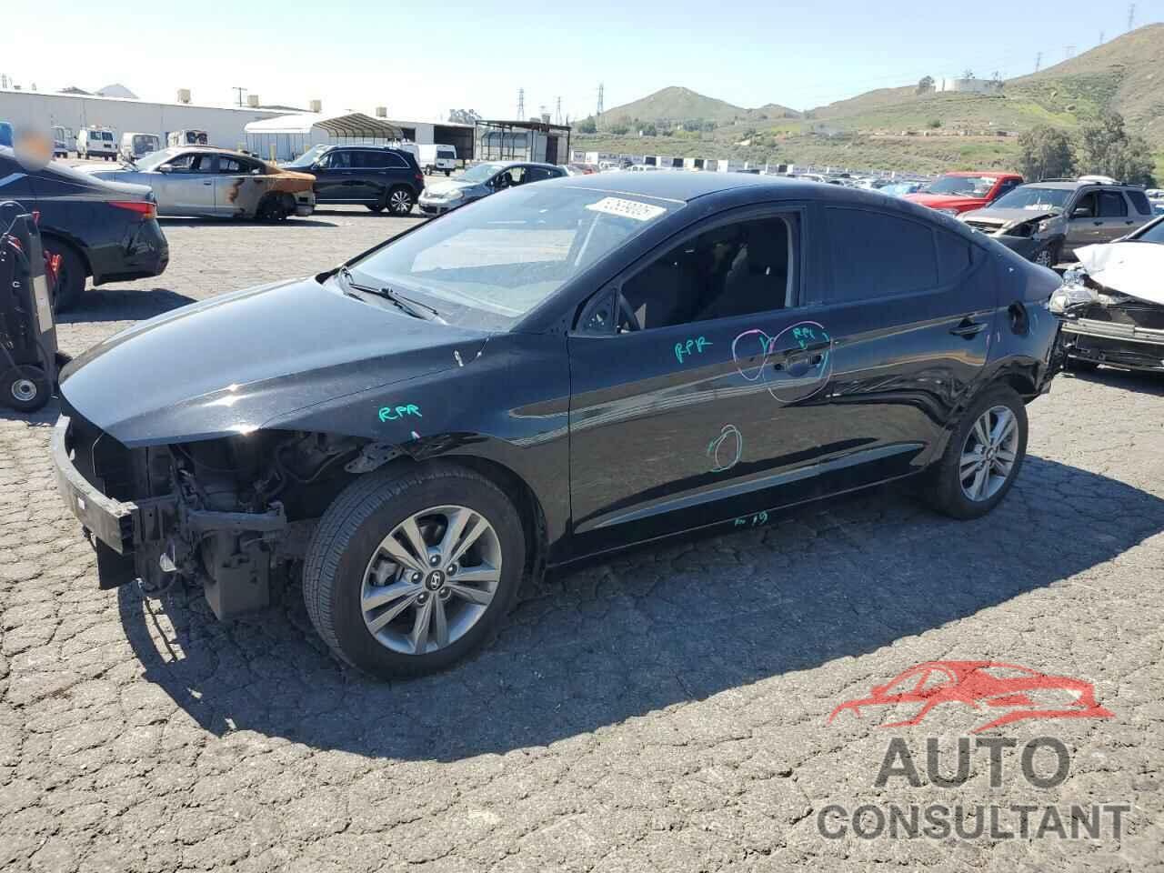 HYUNDAI ELANTRA 2018 - KMHD84LF9JU587967