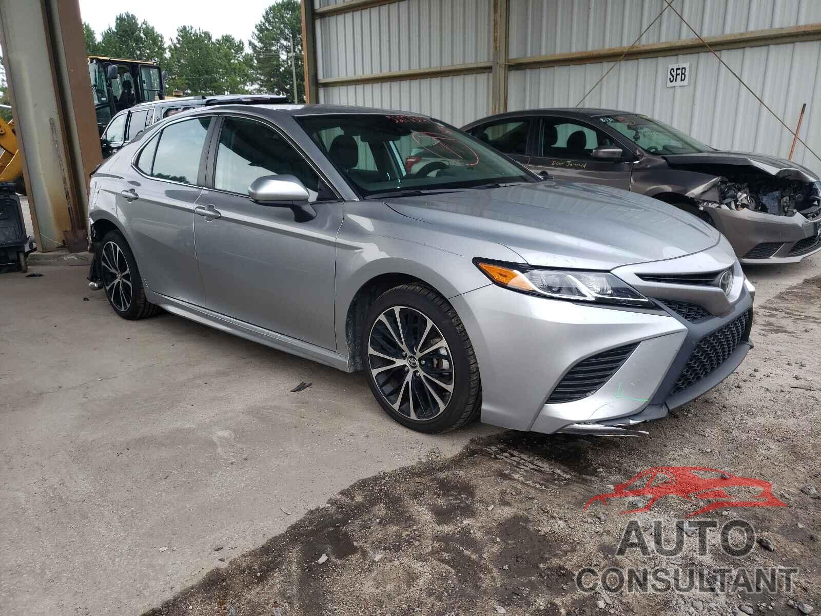 TOYOTA CAMRY 2019 - 4T1B11HK4KU710981