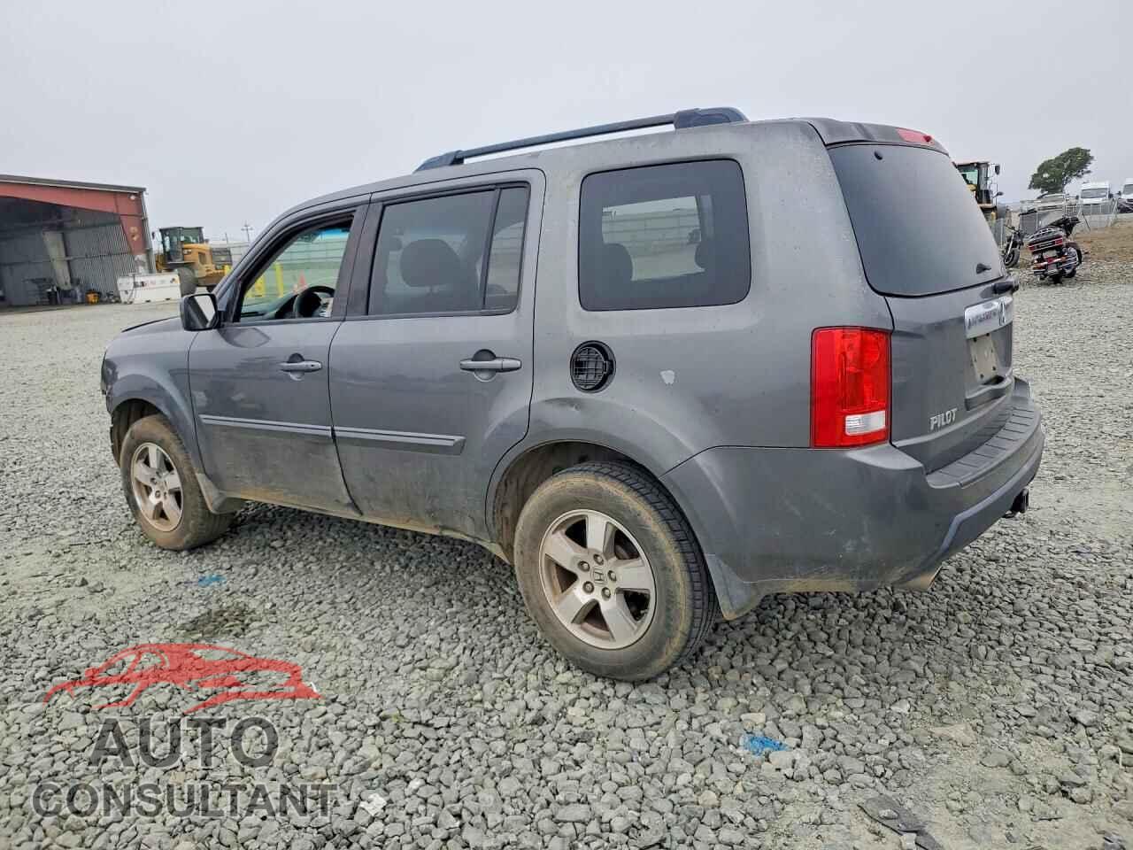 HONDA PILOT 2011 - 5FNYF3H77BB009125
