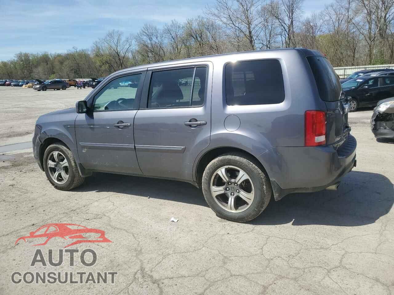 HONDA PILOT 2015 - 5FNYF4H39FB074549