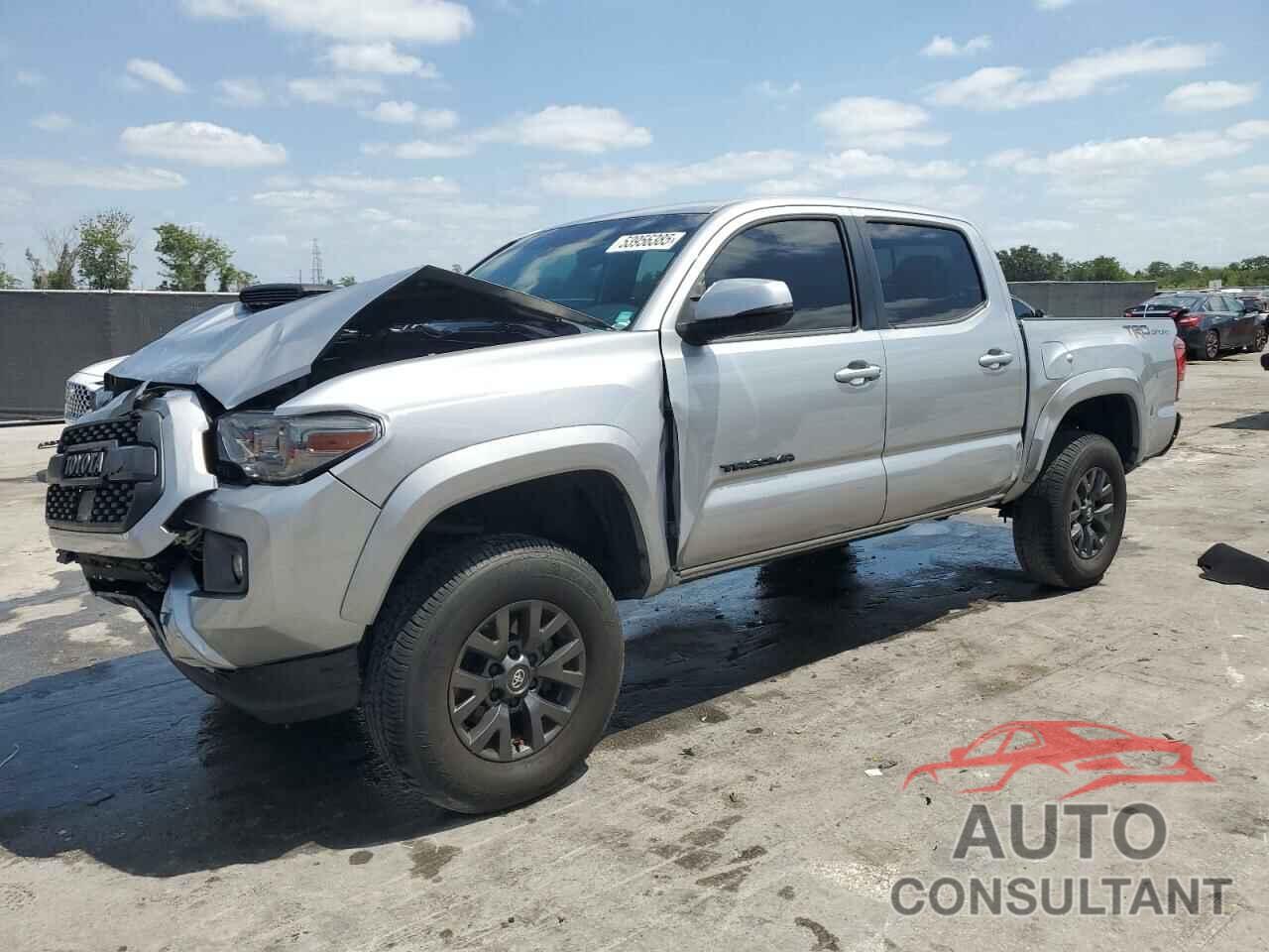 TOYOTA TACOMA 2018 - 5TFAZ5CN5JX067295