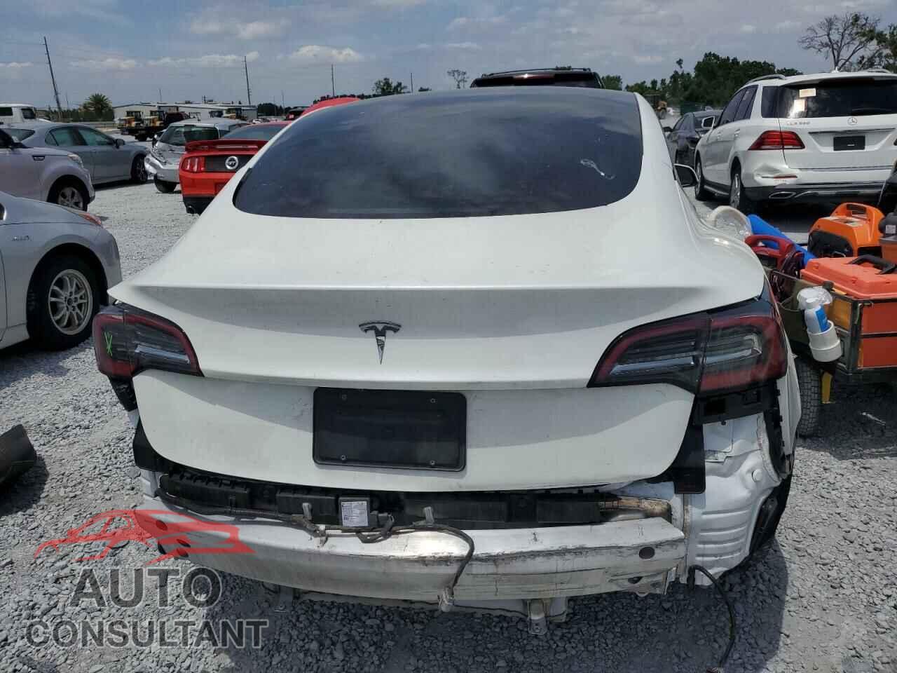 TESLA MODEL 3 2021 - 5YJ3E1EA7MF048074