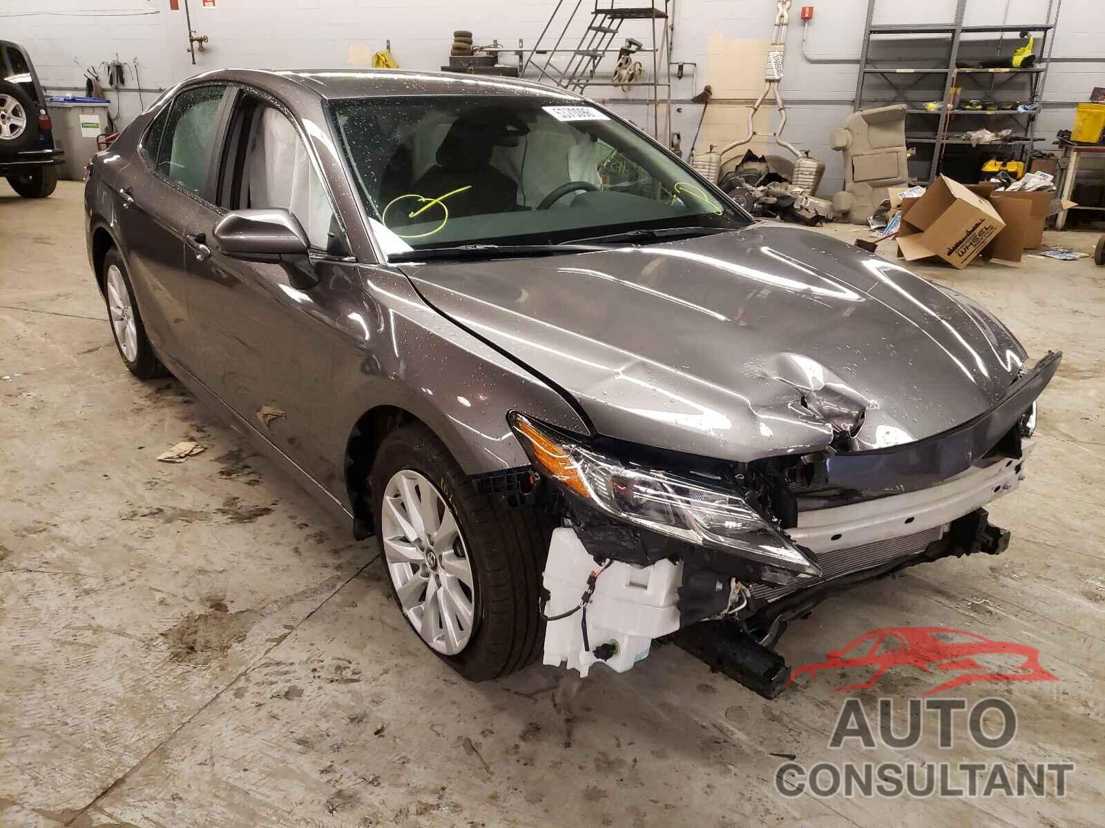 TOYOTA CAMRY 2019 - 4T1B11HK0KU804968