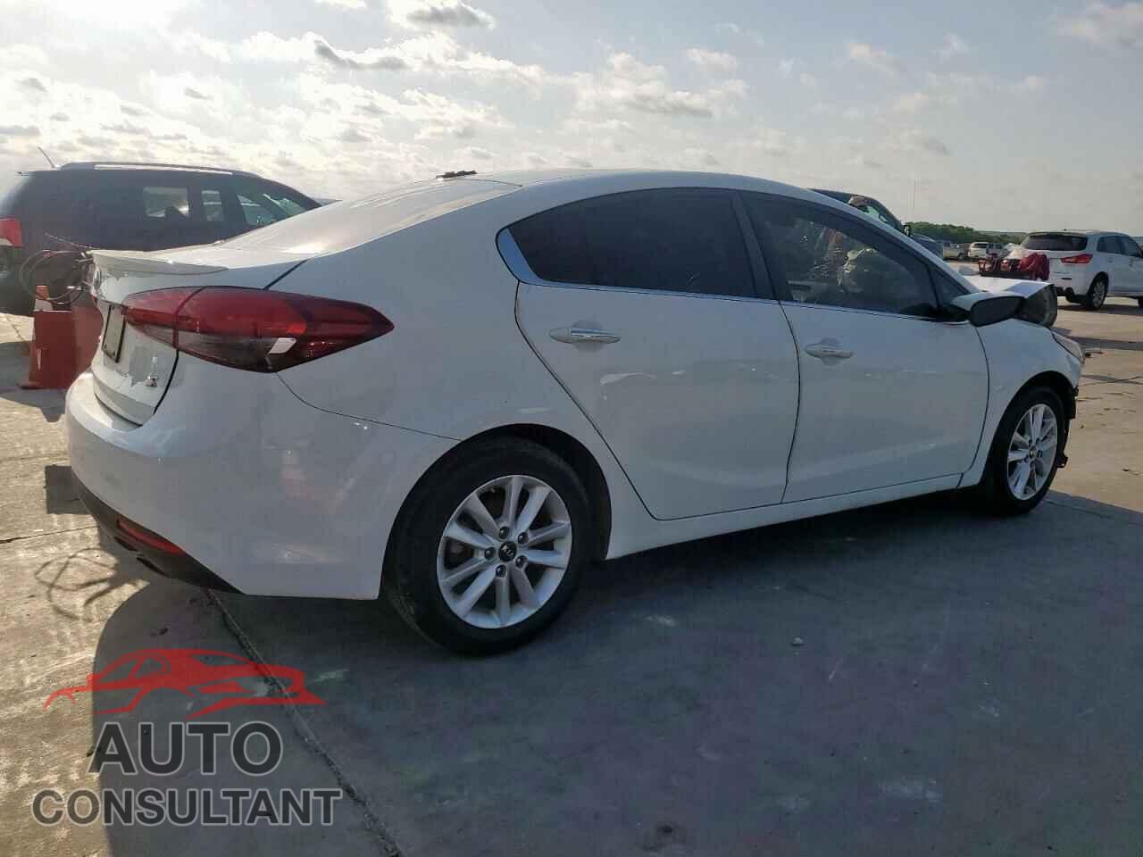 KIA FORTE 2017 - 3KPFL4A78HE026885
