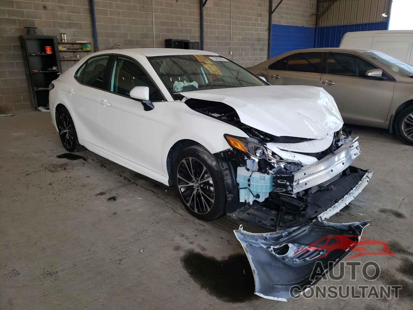 TOYOTA CAMRY 2020 - 4T1G11AK9LU896129