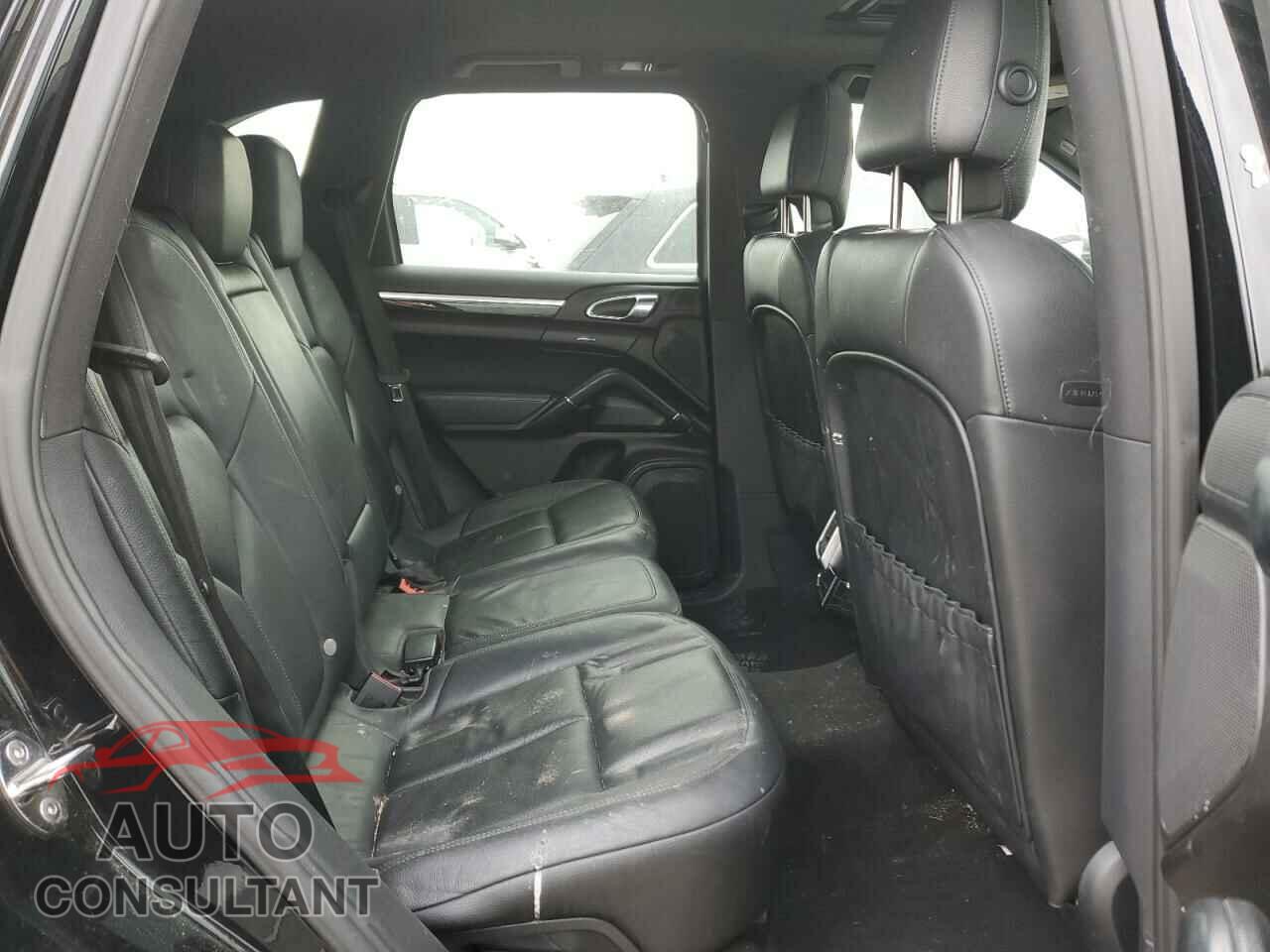 PORSCHE CAYENNE 2012 - WP1AA2A21CLA09644
