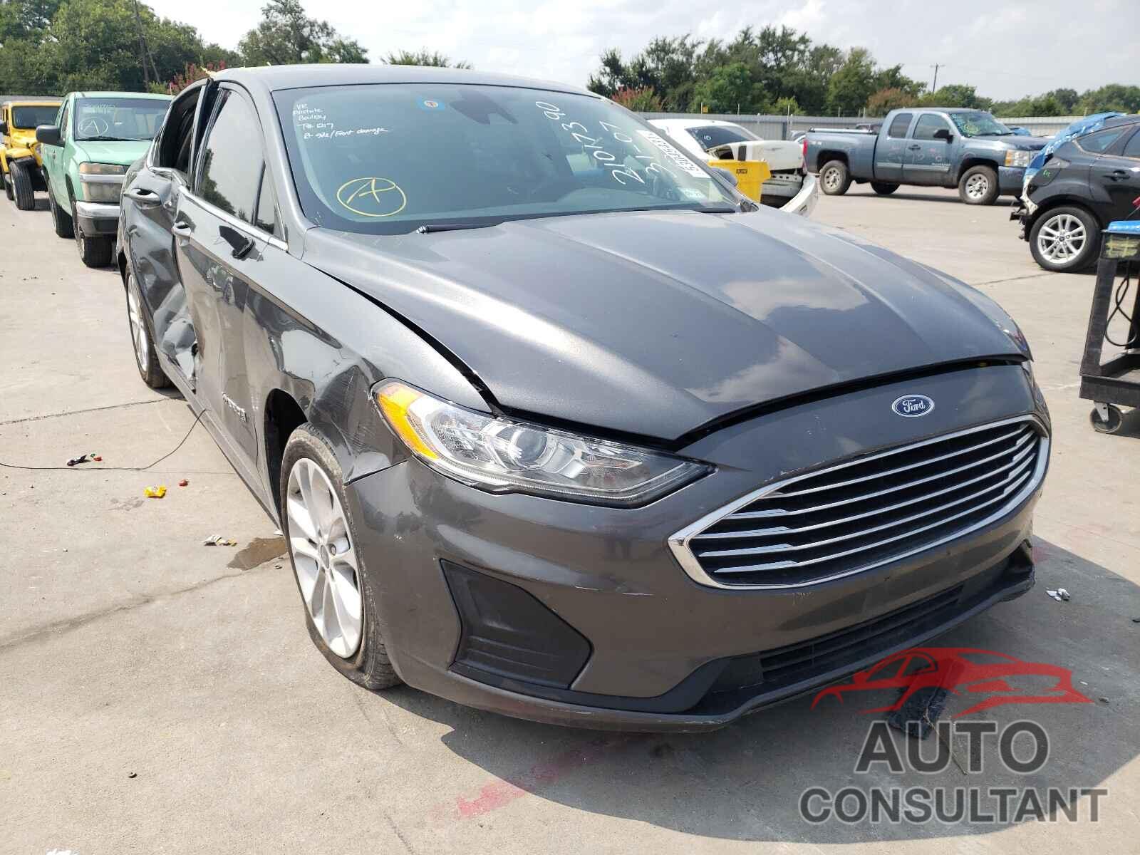 FORD FUSION 2019 - 3FA6P0LU9KR256537