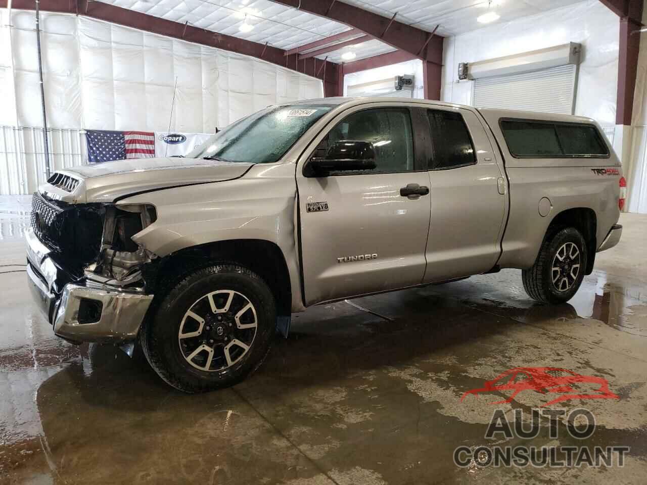 TOYOTA TUNDRA 2018 - 5TFUW5F19JX763088