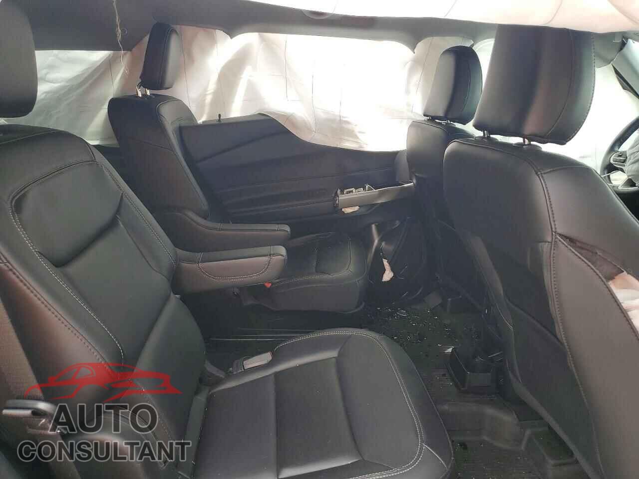 FORD EXPLORER 2023 - 1FMSK8DH2PGB08960