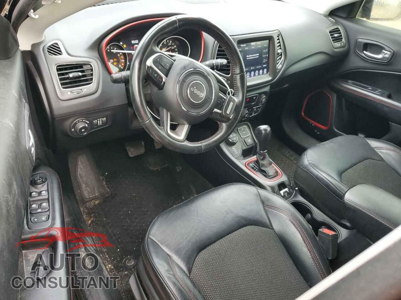 JEEP COMPASS 2019 - 3C4NJDDB8KT733456