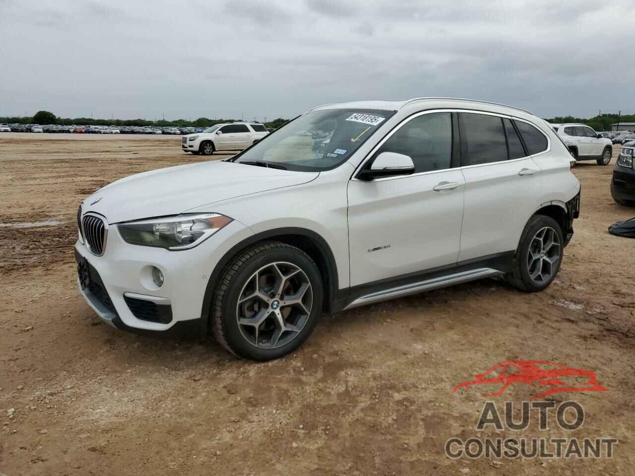 BMW X1 2018 - WBXHU7C38J5L04853