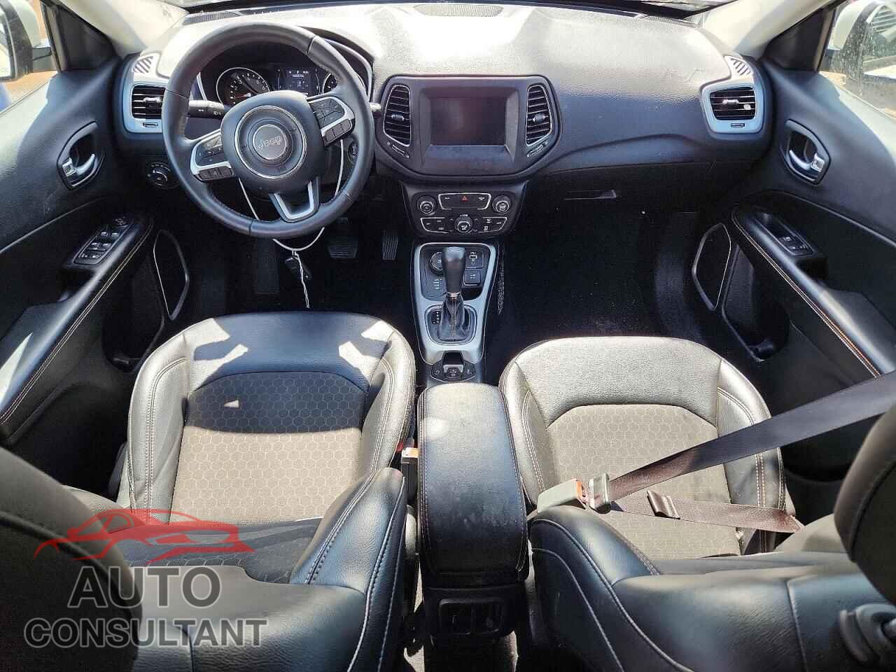 JEEP COMPASS 2019 - 3C4NJDBB2KT801205