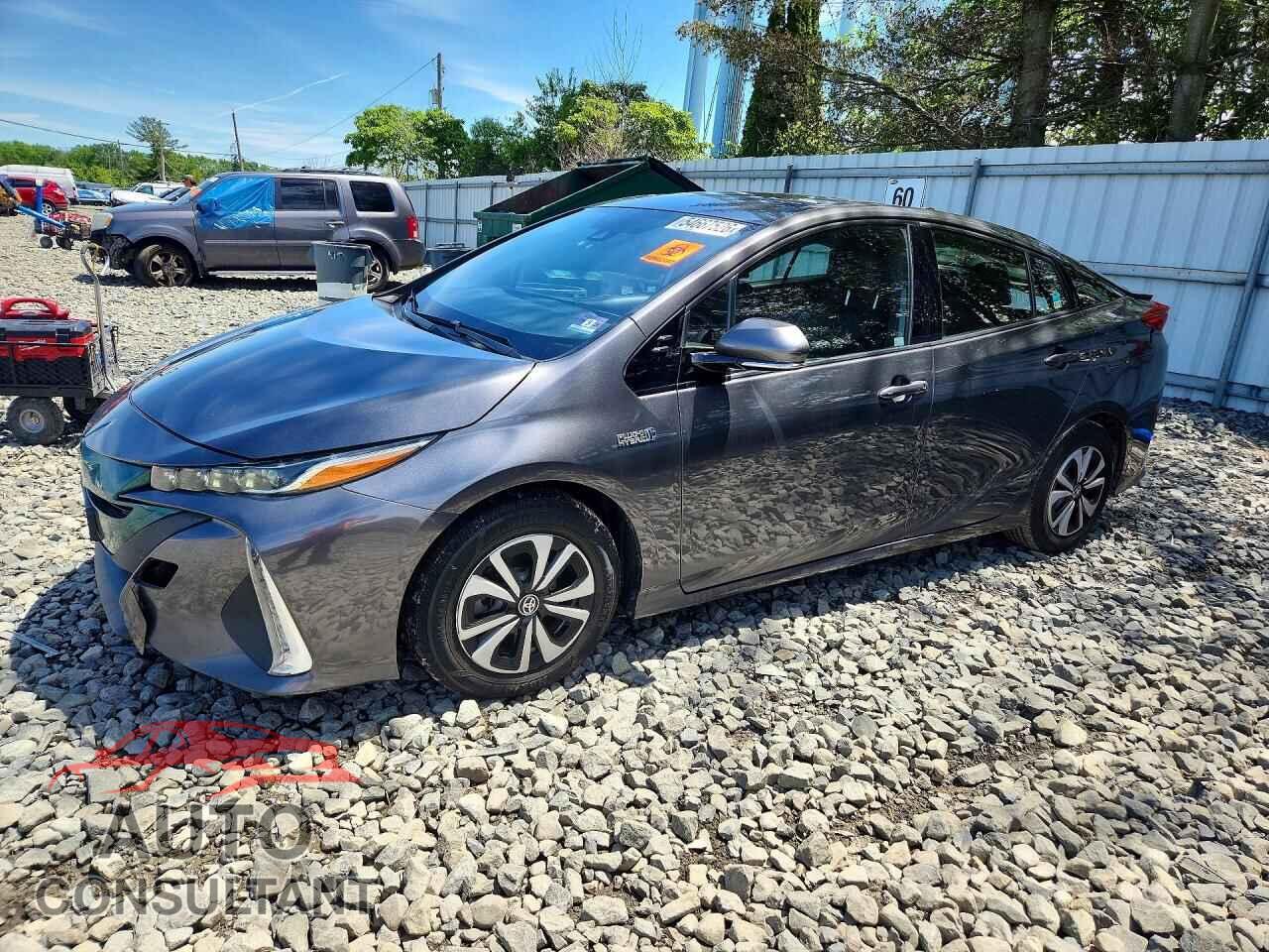 TOYOTA PRIUS 2017 - JTDKARFP9H3040666
