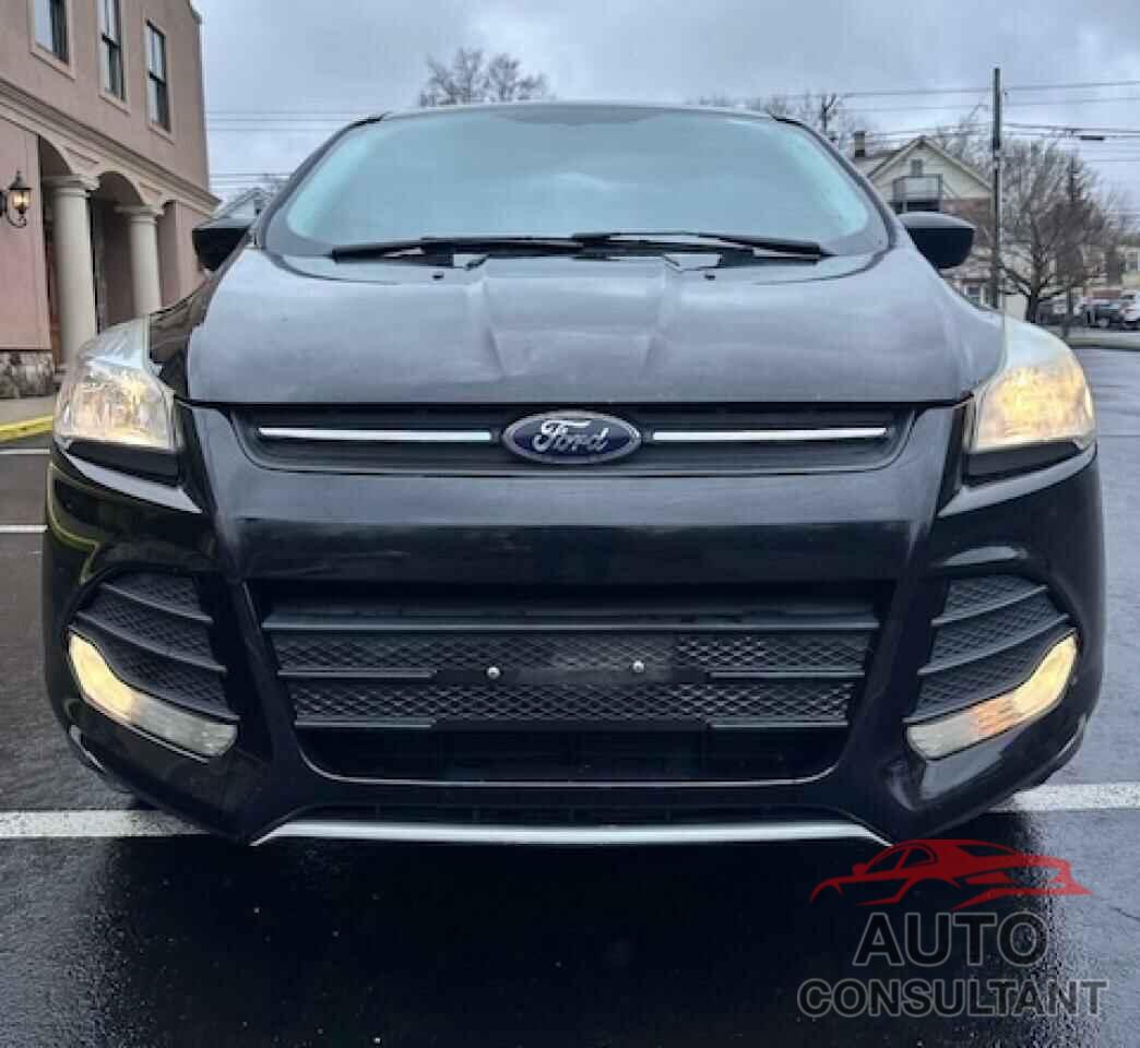 FORD ESCAPE 2016 - 1FMCU0G76GUA41526